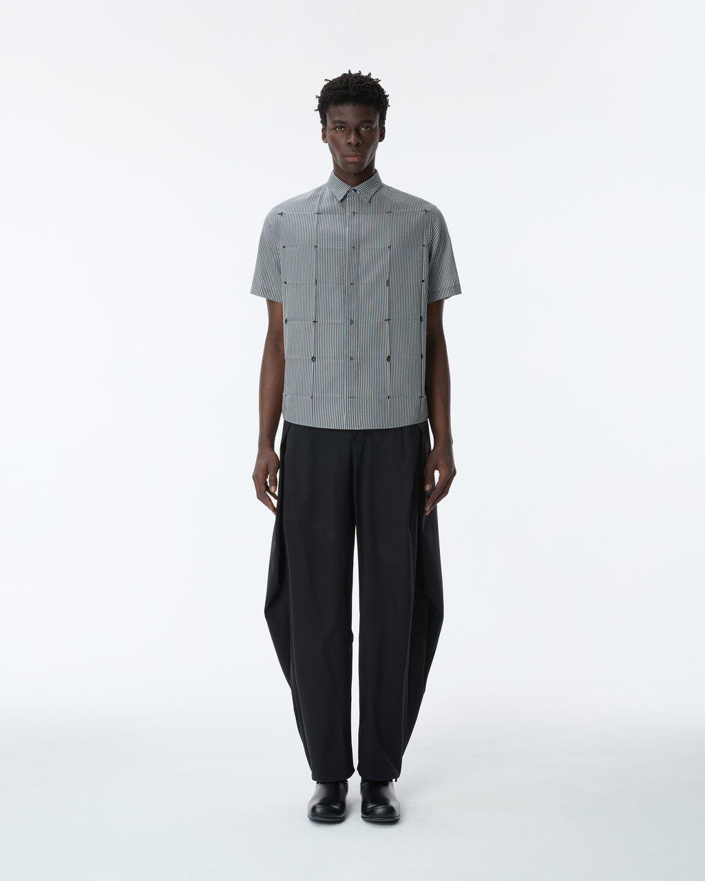 Ader Error - Half Sleeve Shirt Product. 38 (Noir) product image 10 | TRAB K-Fashion Australia