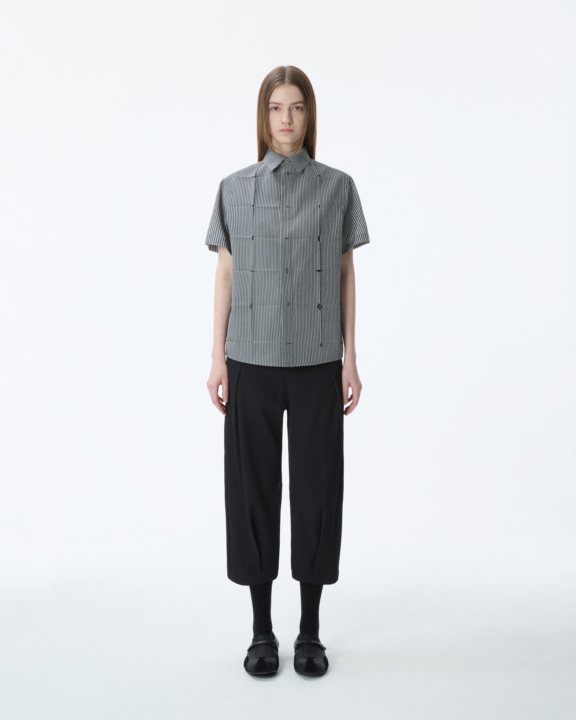 Ader Error - Half Sleeve Shirt Product. 38 (Noir) product image 2 | TRAB K-Fashion Australia