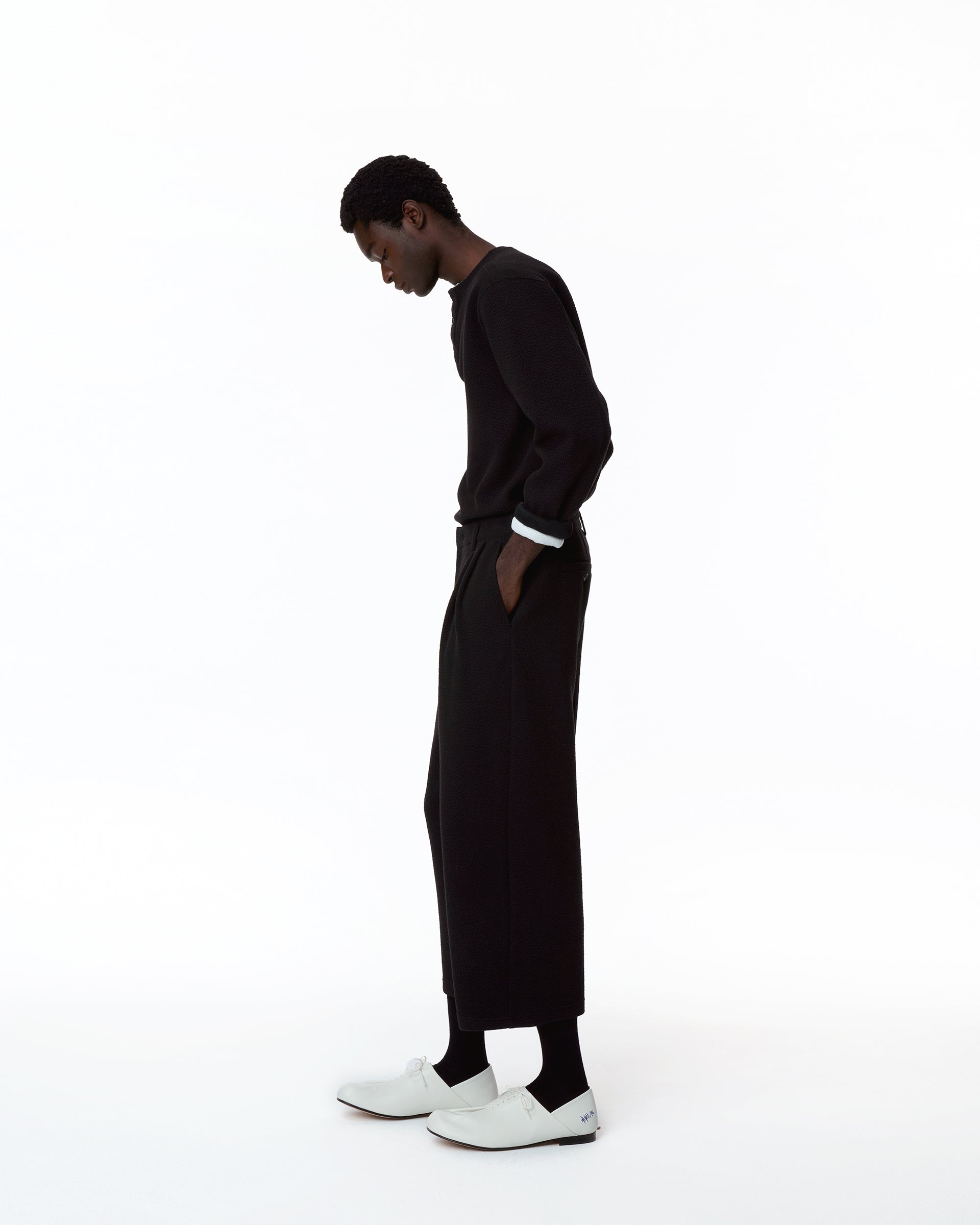 Ader Error - Realce Henley Neck T-shirt Product. 5 (Noir) product image 10 | TRAB K-Fashion Australia