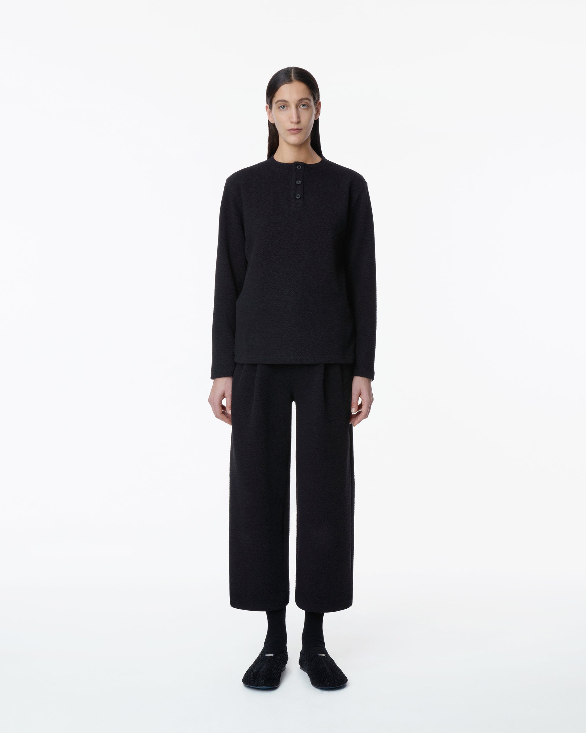 Ader Error - Realce Henley Neck T-shirt Product. 5 (Noir) product image 2 | TRAB K-Fashion Australia