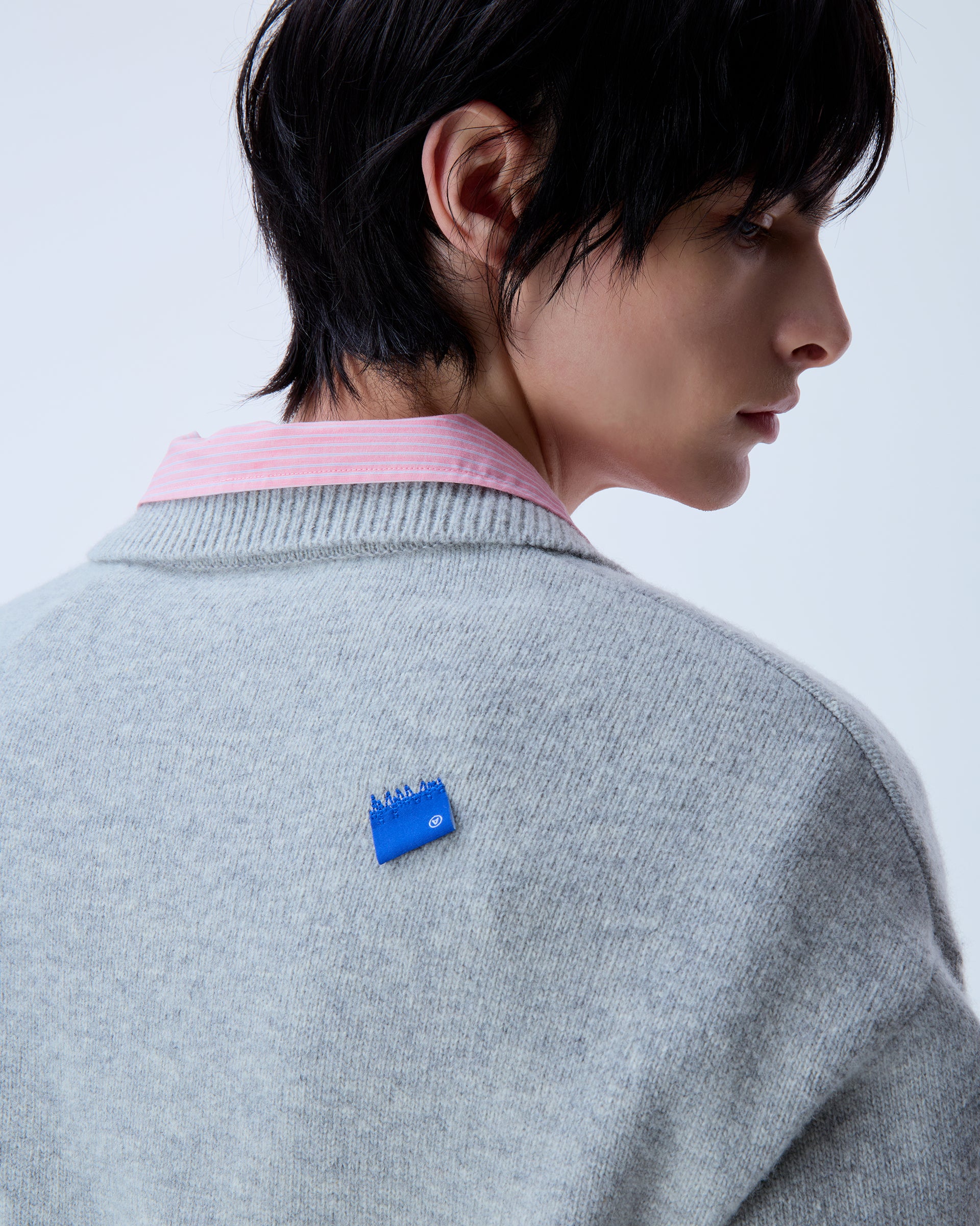 Ader Error - Sig; BL Tag knit 02 (Grey) product image 13 | TRAB K-Fashion Australia