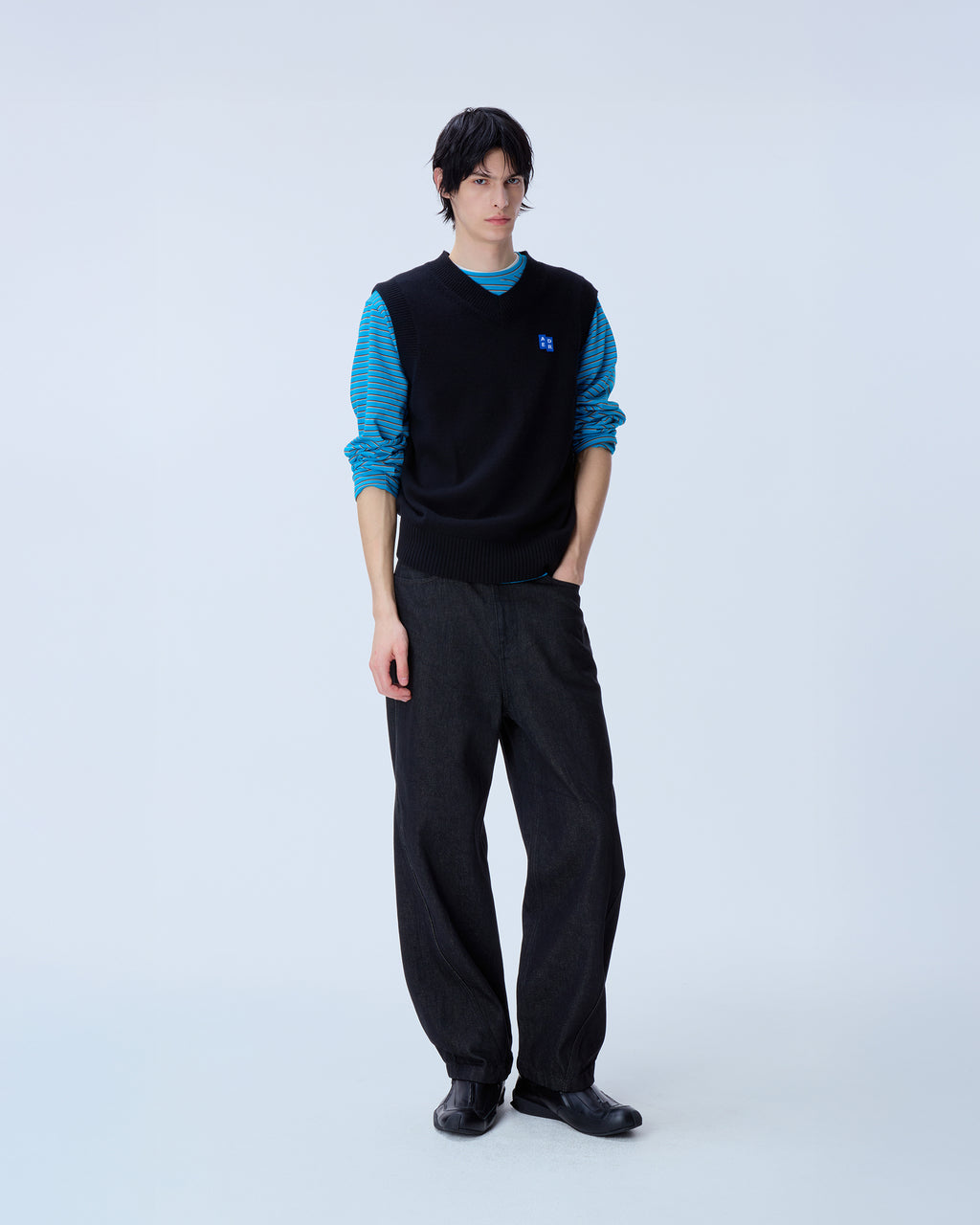 Ader Error - Sig; BL Tag knit vest 01 (Noir) product image 9 | TRAB K-Fashion Australia