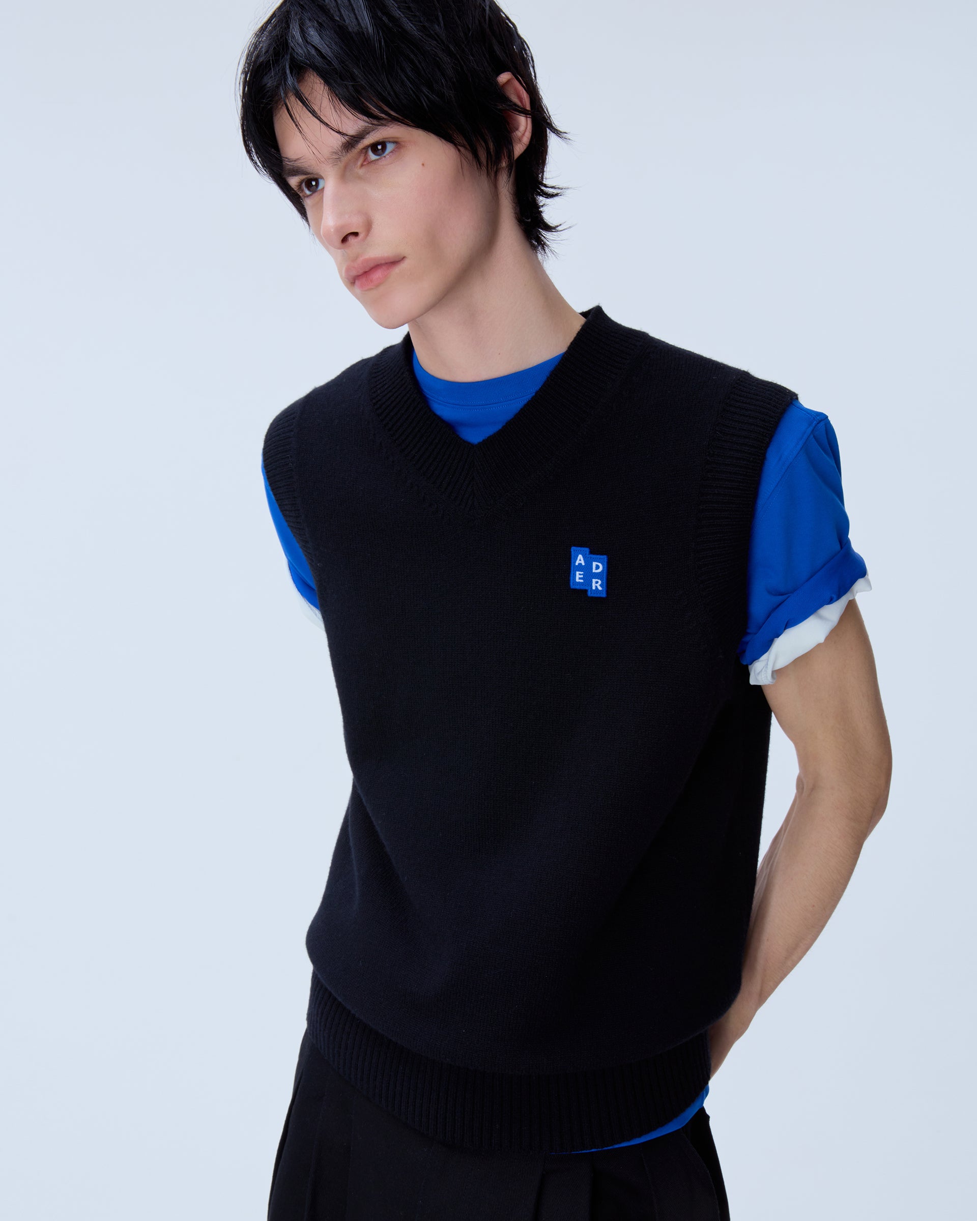 Ader Error - Sig; BL Tag knit vest 01 (Noir) product image 16 | TRAB K-Fashion Australia