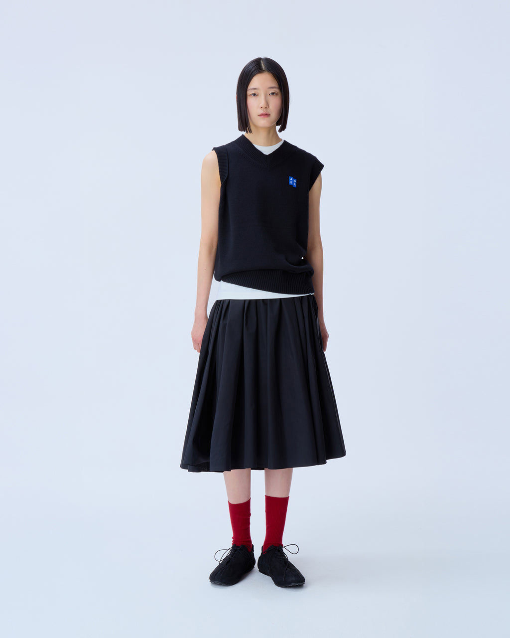 Ader Error - Sig; BL Tag knit vest 01 (Noir) product image 1 | TRAB K-Fashion Australia