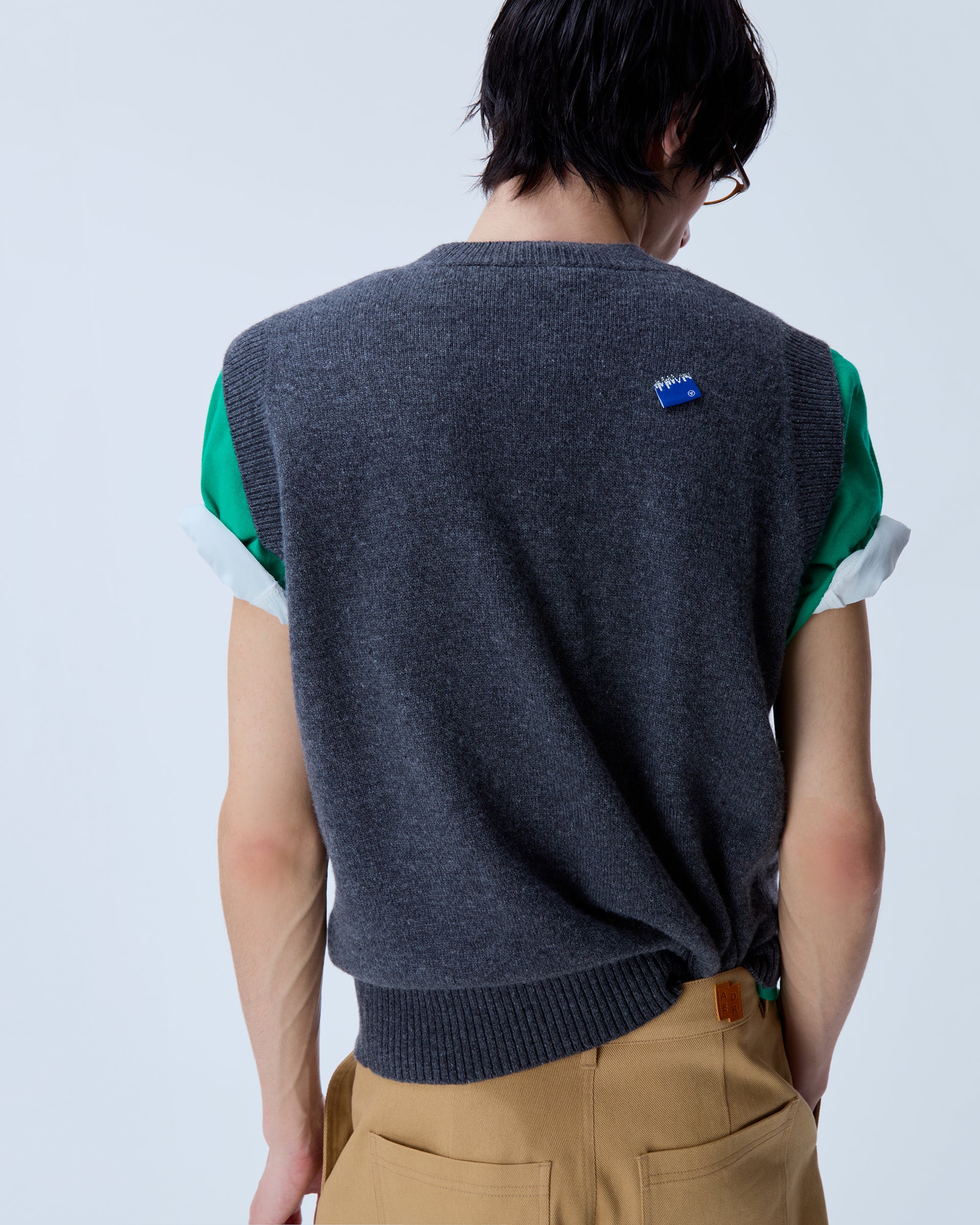 Ader Error - Sig; BL Tag knit vest 01 (Charcoal) product image 12 | TRAB K-Fashion Australia