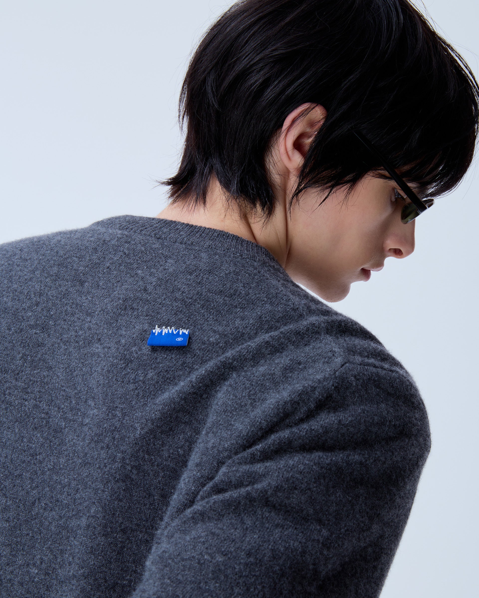 Ader Error - Sig; BL Tag cardigan 02 (Charcoal) product image 16 | TRAB K-Fashion Australia