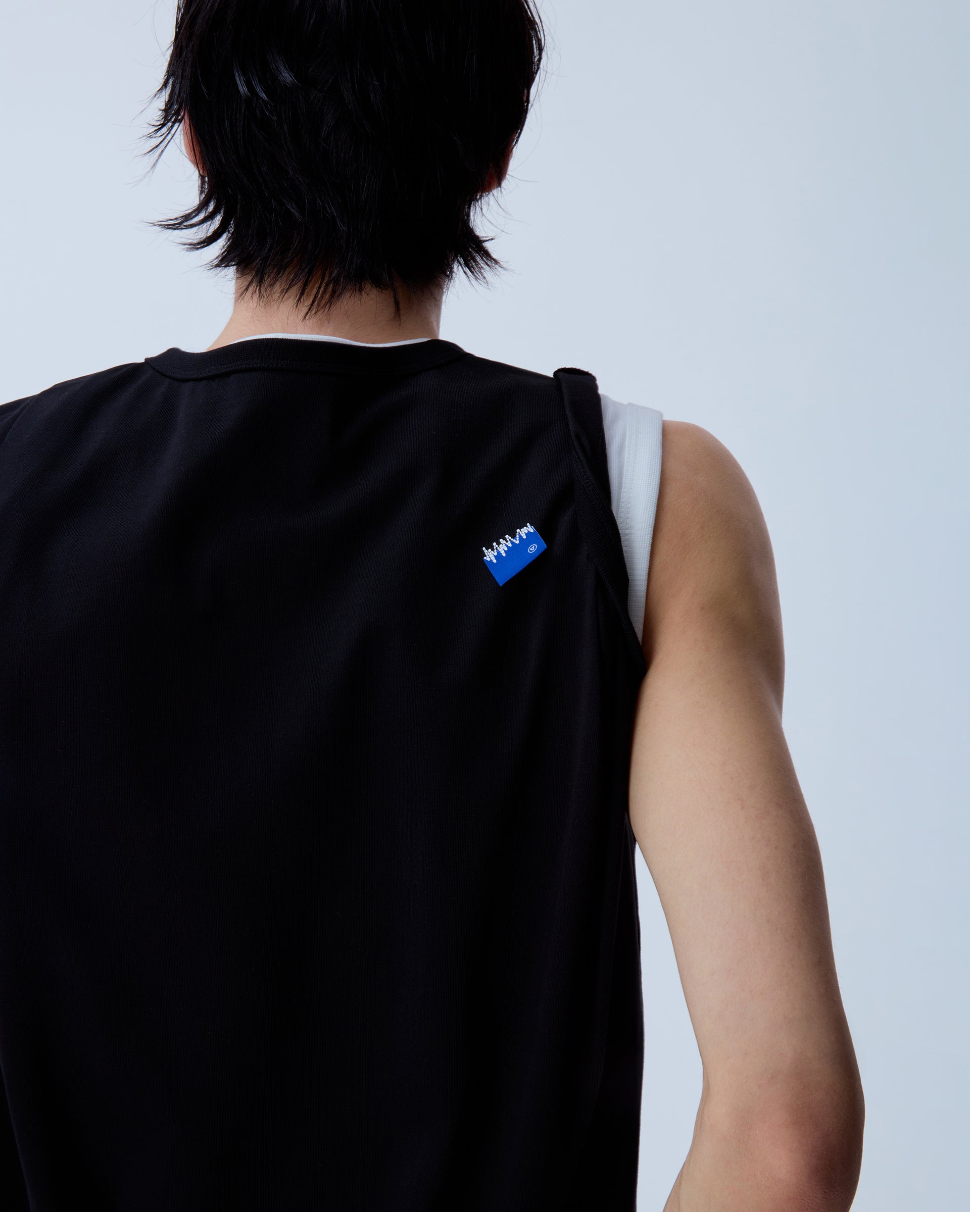 Ader Error - Sig; BL Tag sleeveless 02 (Noir) product image 17 | TRAB K-Fashion Australia