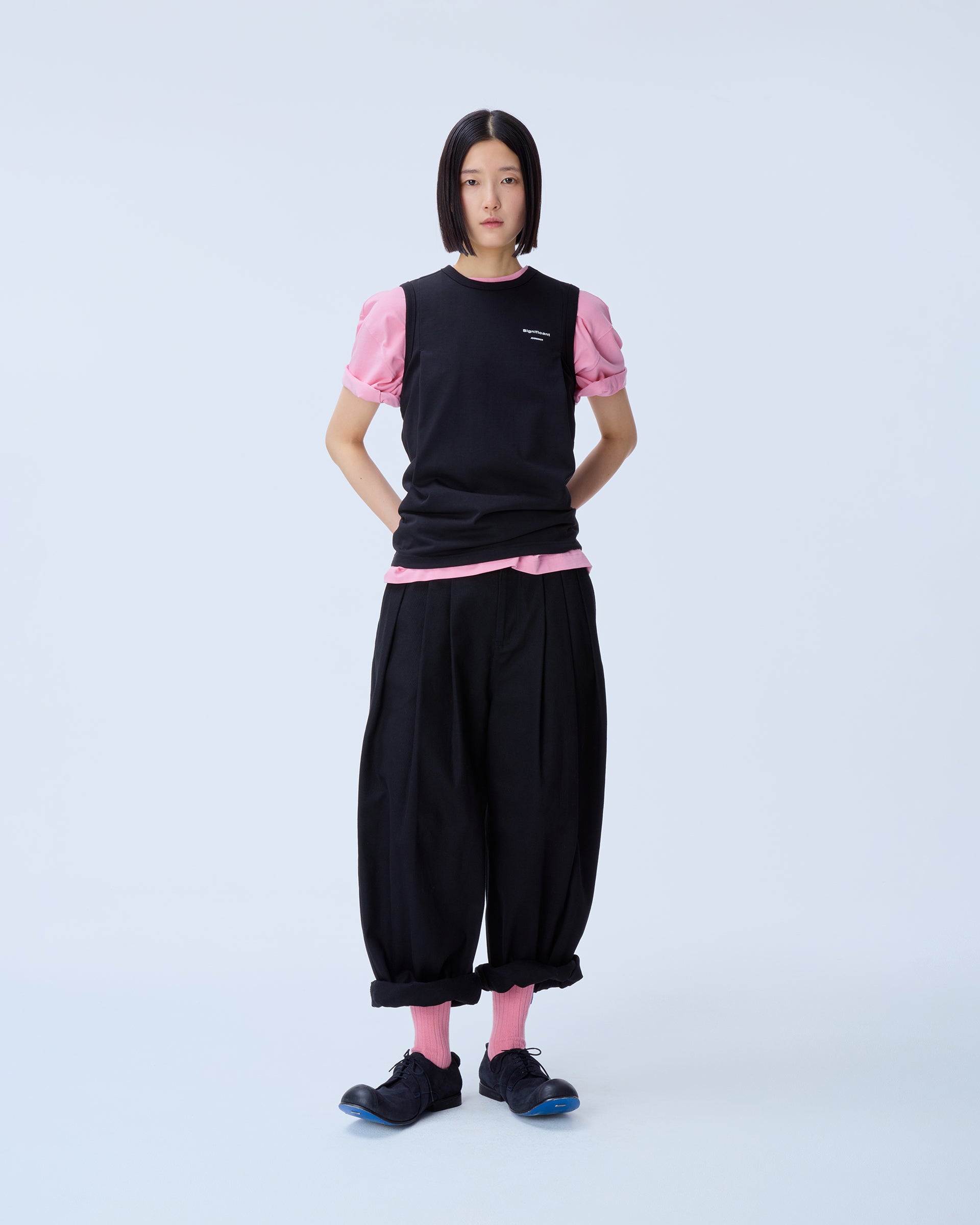 Ader Error - Sig; BL Tag sleeveless 02 (Noir) product image 1 | TRAB K-Fashion Australia