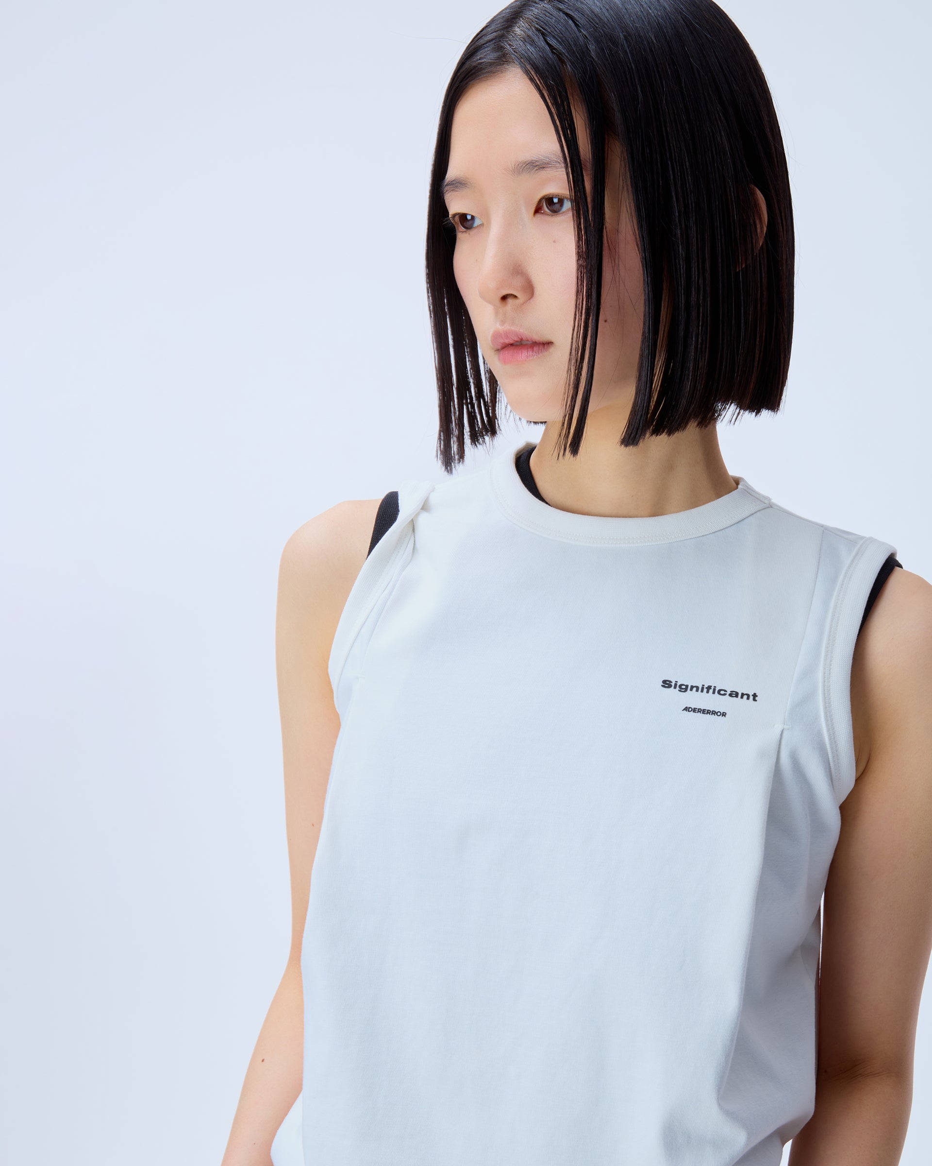 Ader Error - Sig; BL Tag sleeveless 02 (Off White) product image 4 | TRAB K-Fashion Australia