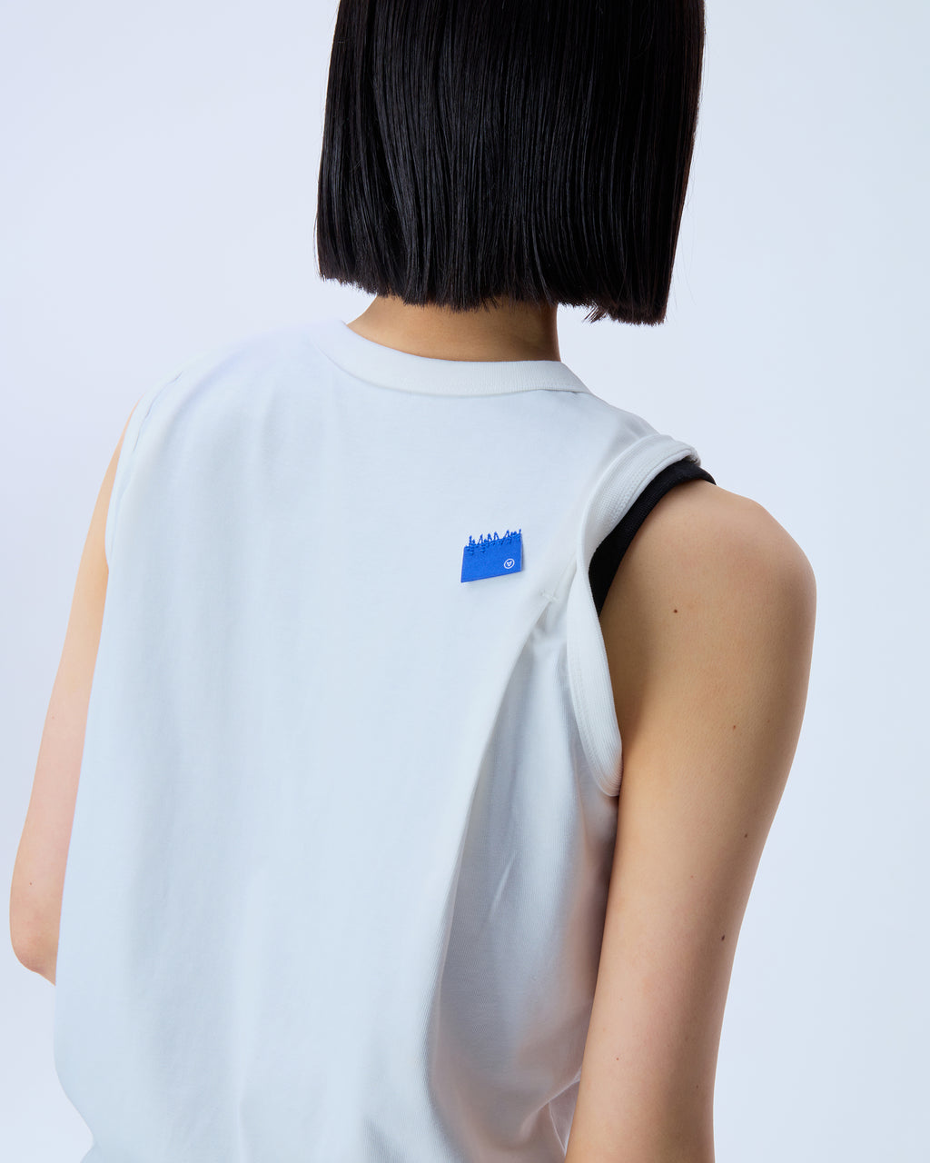 Ader Error - Sig; BL Tag sleeveless 02 (Off White) product image 6 | TRAB K-Fashion Australia