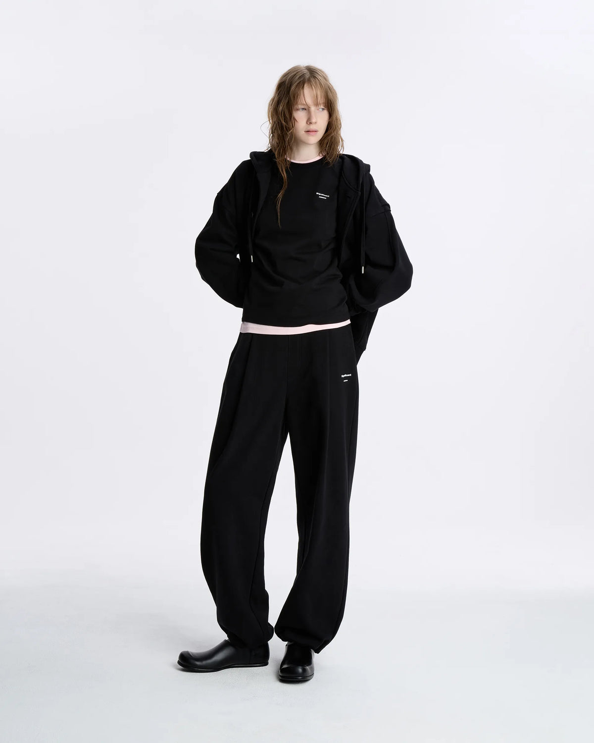 Ader Error - Sig; BL Tag Sweatpants 02 (Noir) product image 5 | TRAB K-Fashion Australia