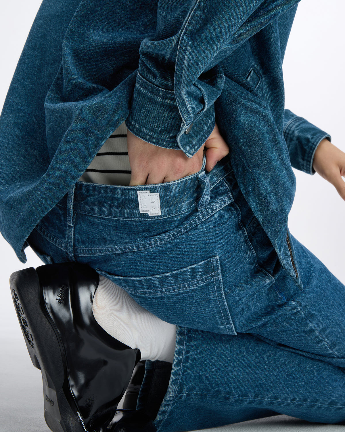 Ader Error - Sig; SV Tag jeans 07 (Blue) product image 10 | TRAB K-Fashion Australia