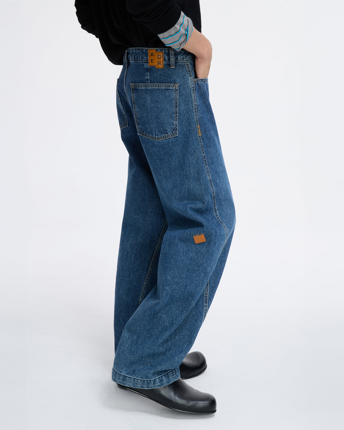 Ader Error - Sig; SV Tag jeans 04 (Blue) product image 4 | TRAB K-Fashion Australia