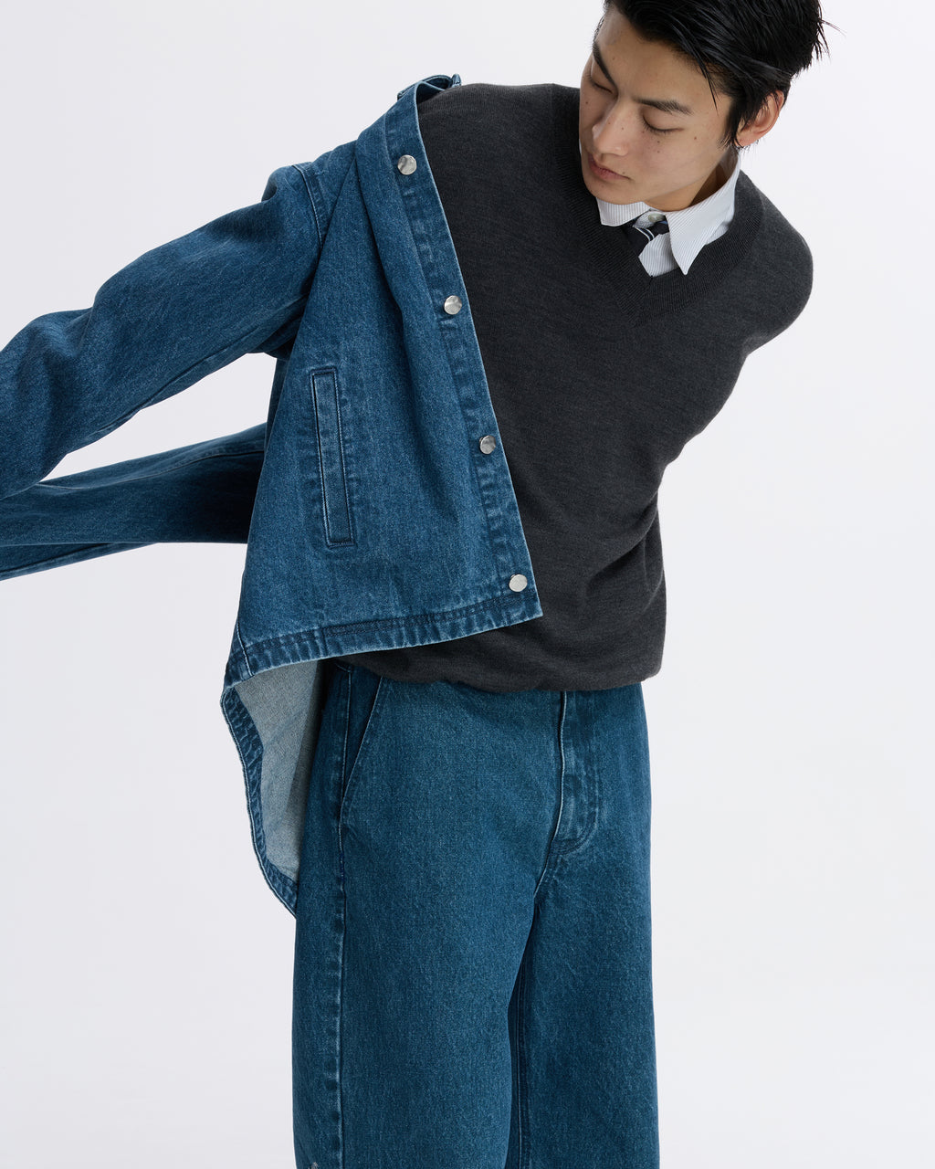 Ader Error - Sig; SV Tag Trucker jacket 02 (Blue) product image 5 | TRAB K-Fashion Australia