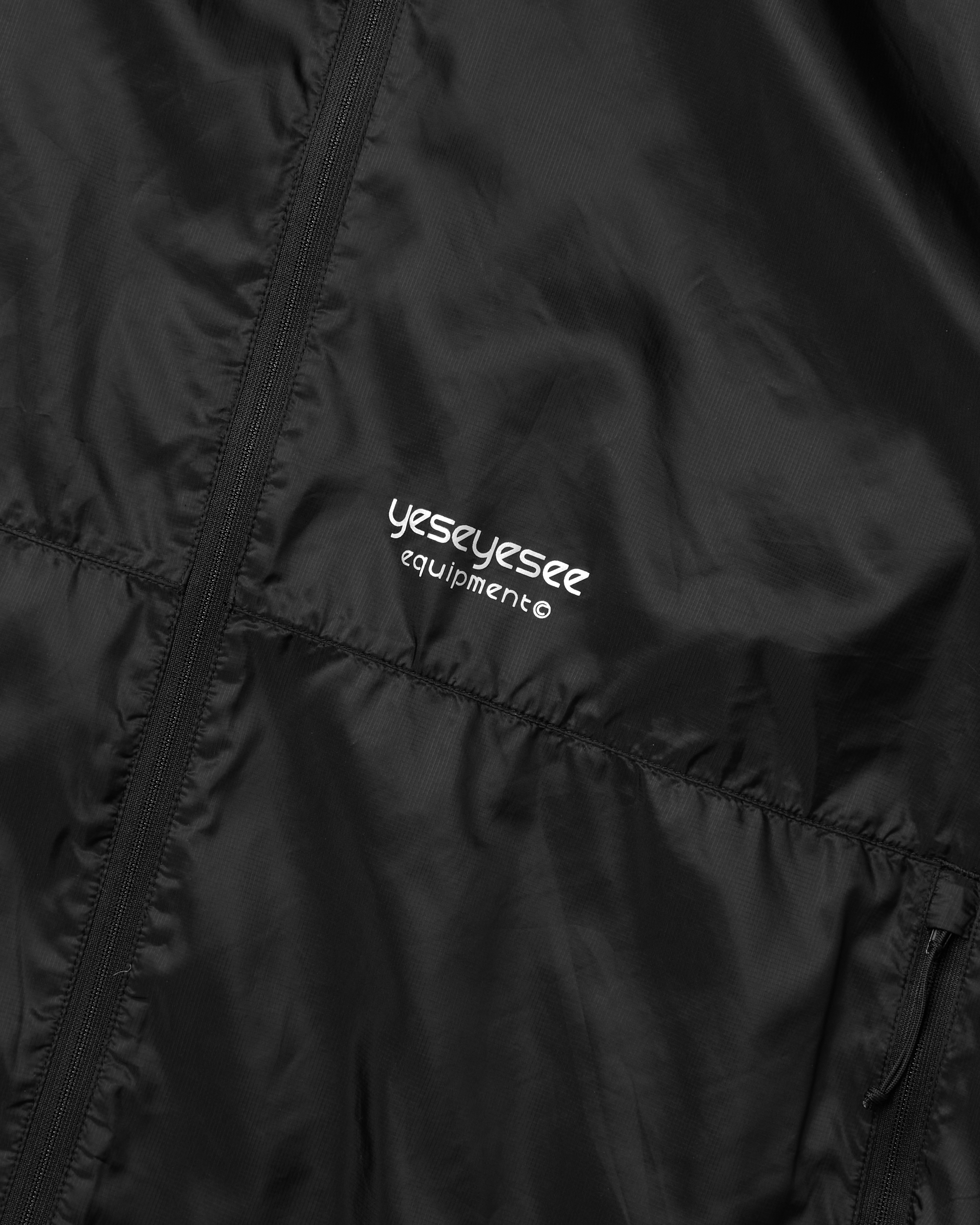 yeseyesee - Breeze Windbreaker (Black) product image 4 | TRAB K-Fashion Australia