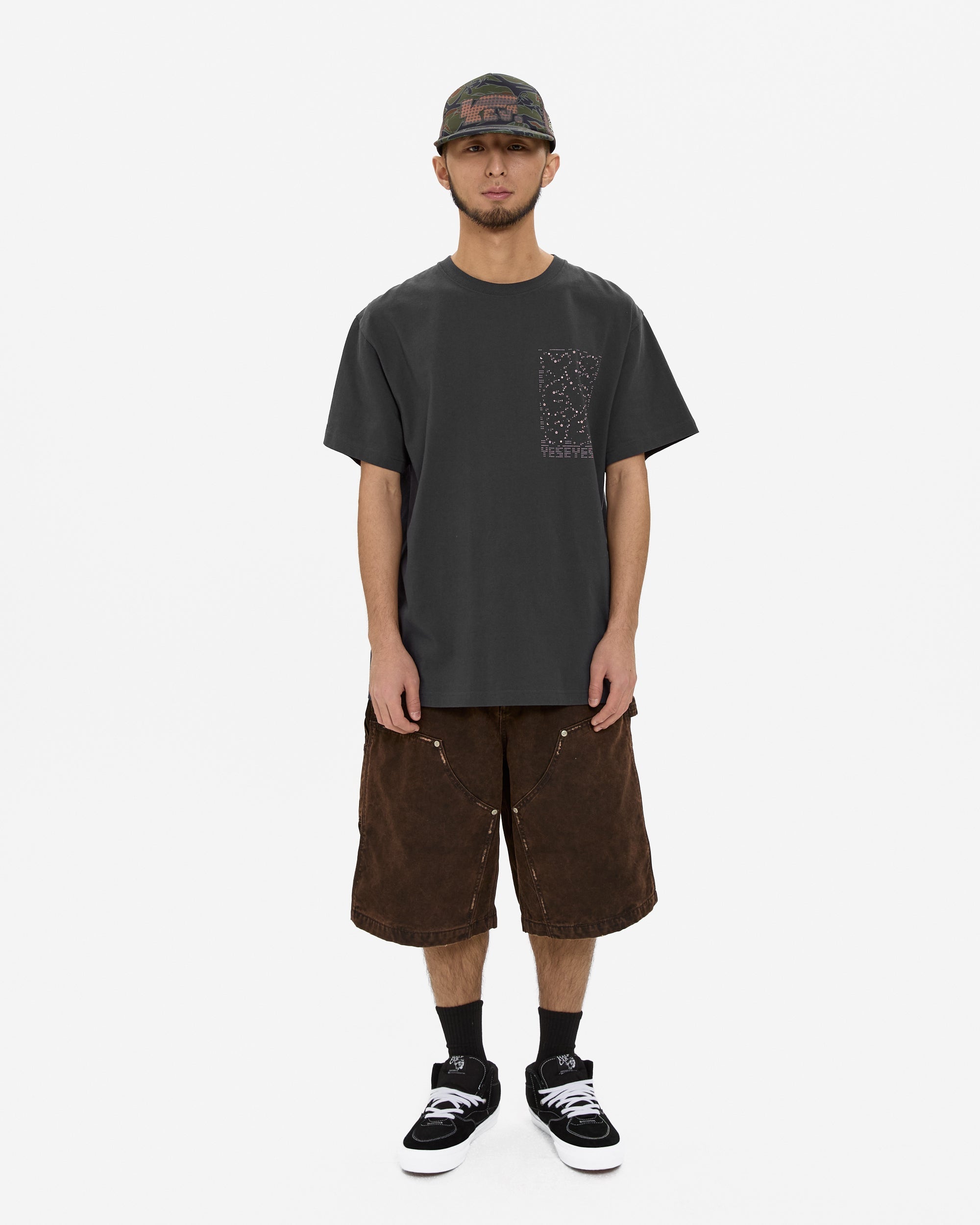 yeseyesee - C-Logo Twinkle Tee (Charcoal) product image 7 | TRAB K-Fashion Australia