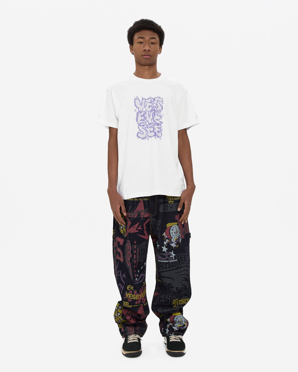 yeseyesee - C-Logo Dot Tee (White) product image 7 | TRAB K-Fashion Australia