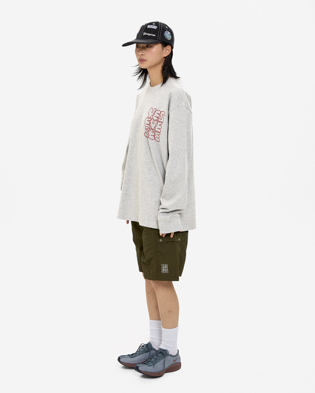 yeseyesee - C-Logo L/S (Grey) product image 11 | TRAB K-Fashion Australia