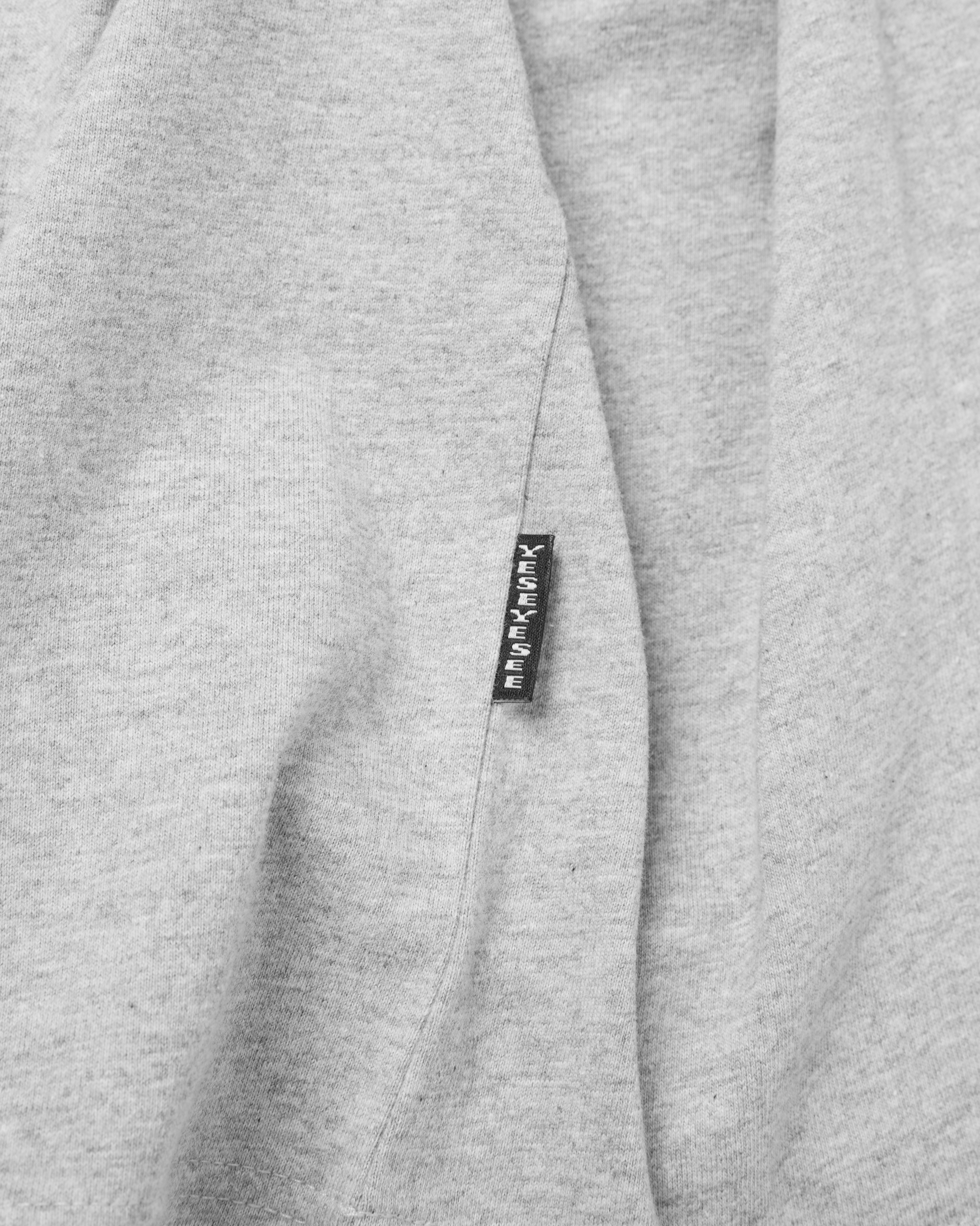 yeseyesee - C-Logo L/S (Grey) product image 5 | TRAB K-Fashion Australia