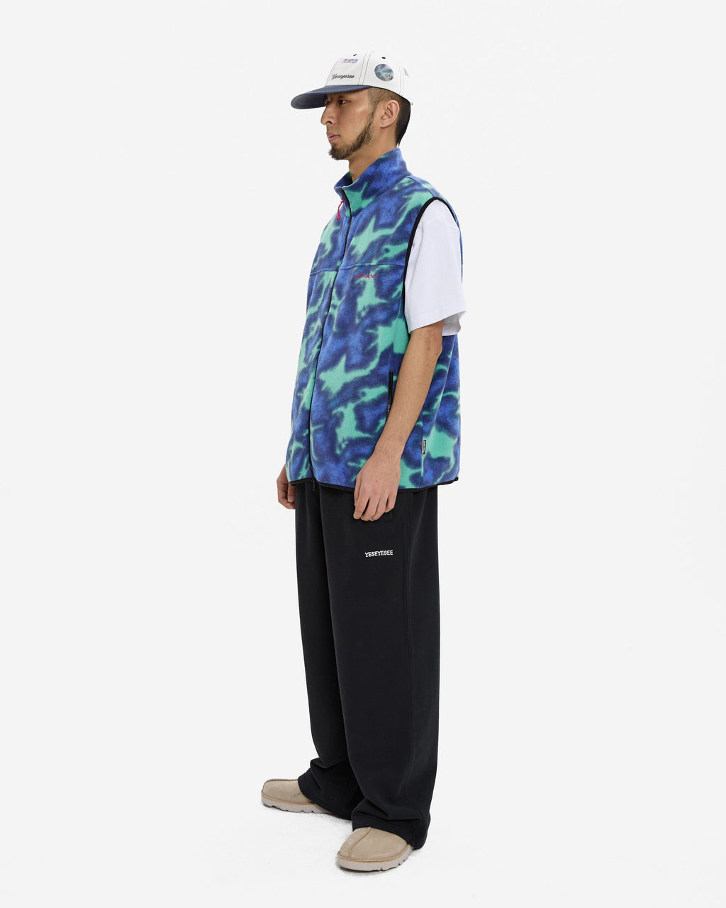 yeseyesee - C-Logo Straight Sweatpants (Black) product image 7 | TRAB K-Fashion Australia