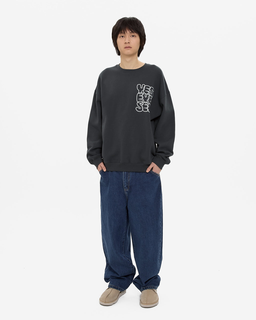yeseyesee - C-Logo Sweatshirt (Charcoal) product image 8 | TRAB K-Fashion Australia