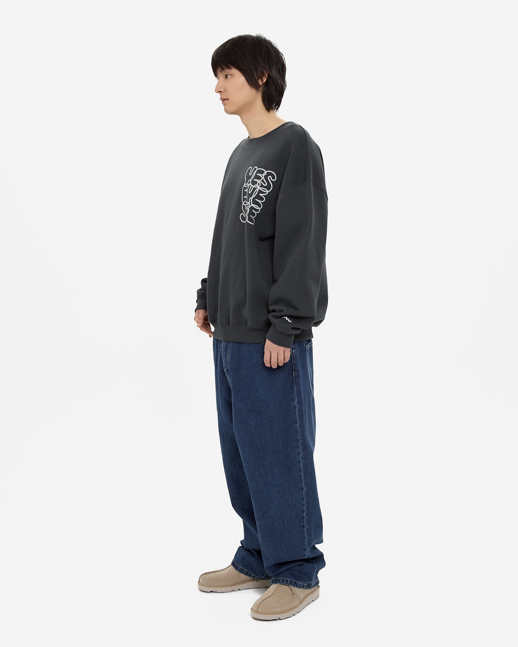 yeseyesee - C-Logo Sweatshirt (Charcoal) product image 9 | TRAB K-Fashion Australia