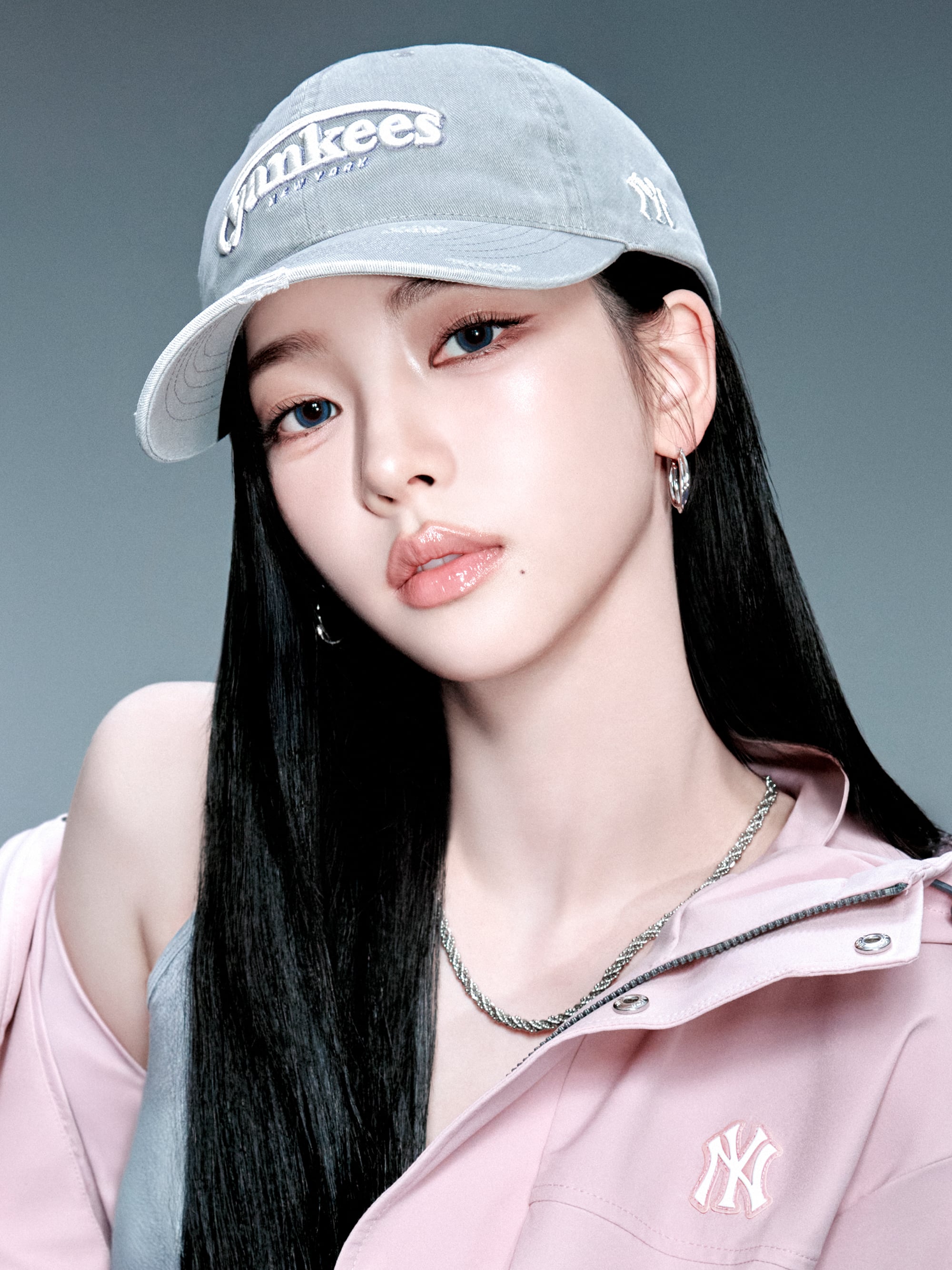 MLB Korea - MLB Vintage Damage Curve Logo Unstructured Ball Cap New York Yankees (Gray) product image 1 | TRAB K-Fashion Australia