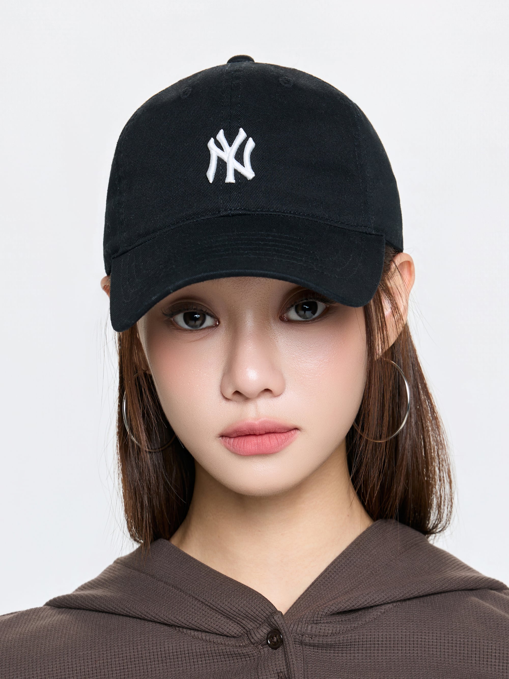 MLB Korea - MLB Rookie Unstructured Ball Cap New York Yankees (Black) product image 4 | TRAB K-Fashion Australia