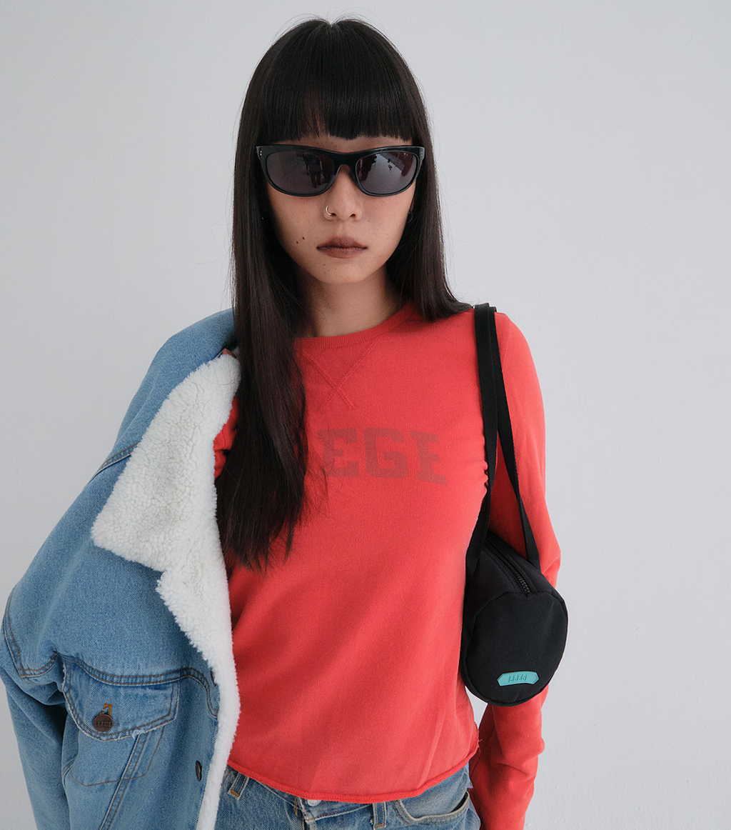 Llege - Classic Logo Long Sleeve Slim Top (Red) product image 5 | TRAB K-Fashion Australia