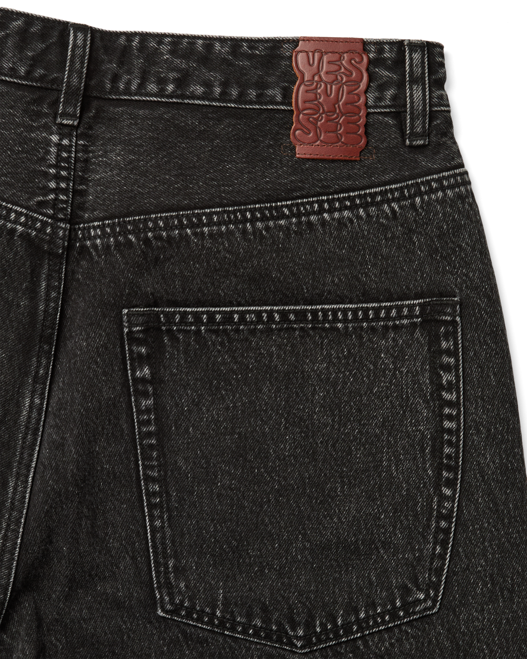 yeseyesee - Calf Cut Jort (Black) product image 5 | TRAB K-Fashion Australia