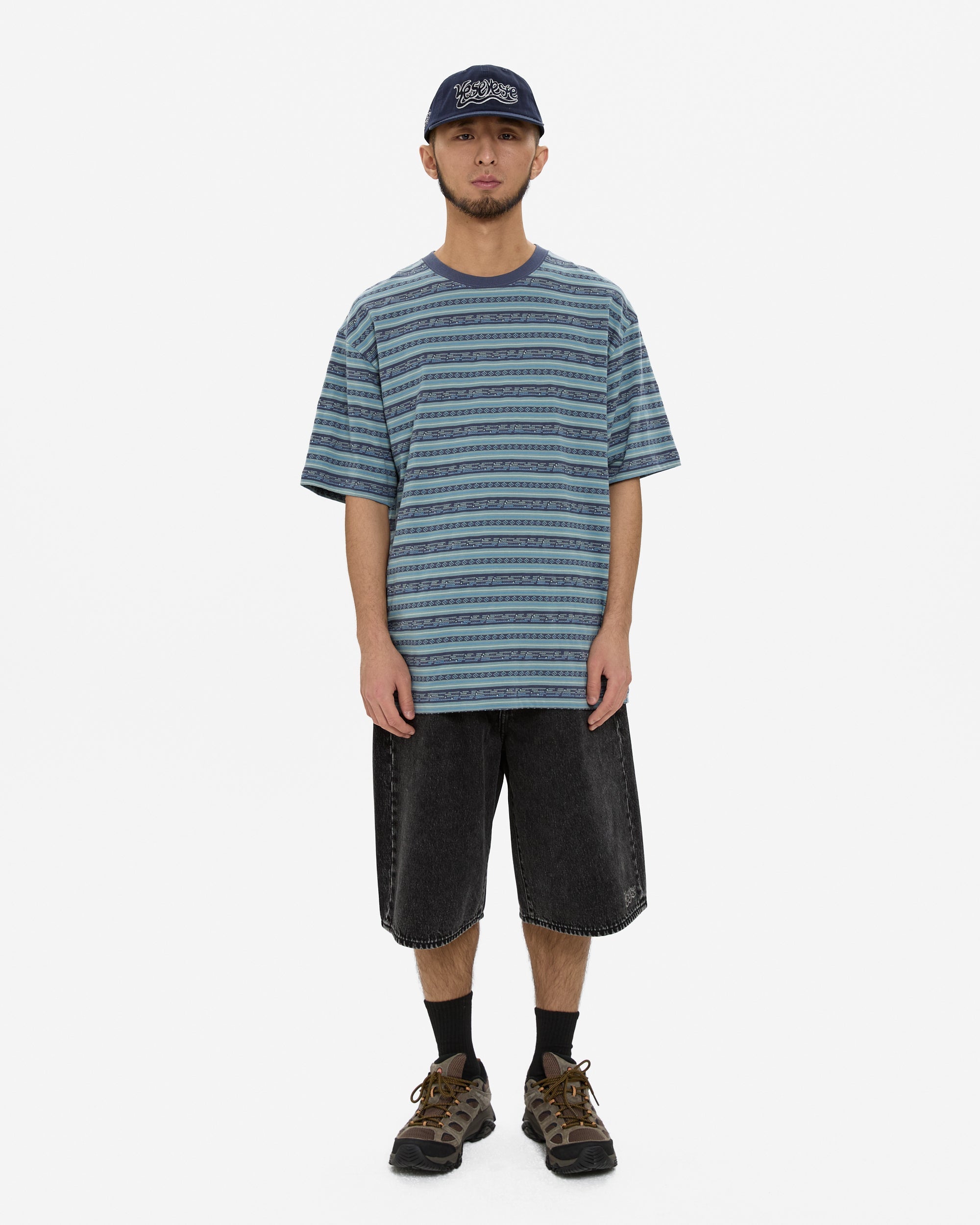 yeseyesee - Calf Cut Jort (Black) product image 6 | TRAB K-Fashion Australia