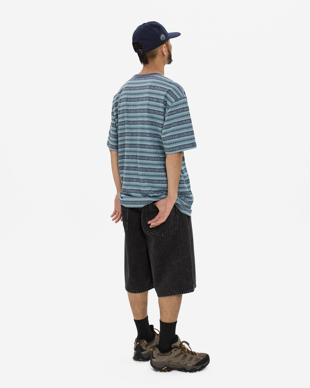 yeseyesee - Calf Cut Jort (Black) product image 8 | TRAB K-Fashion Australia