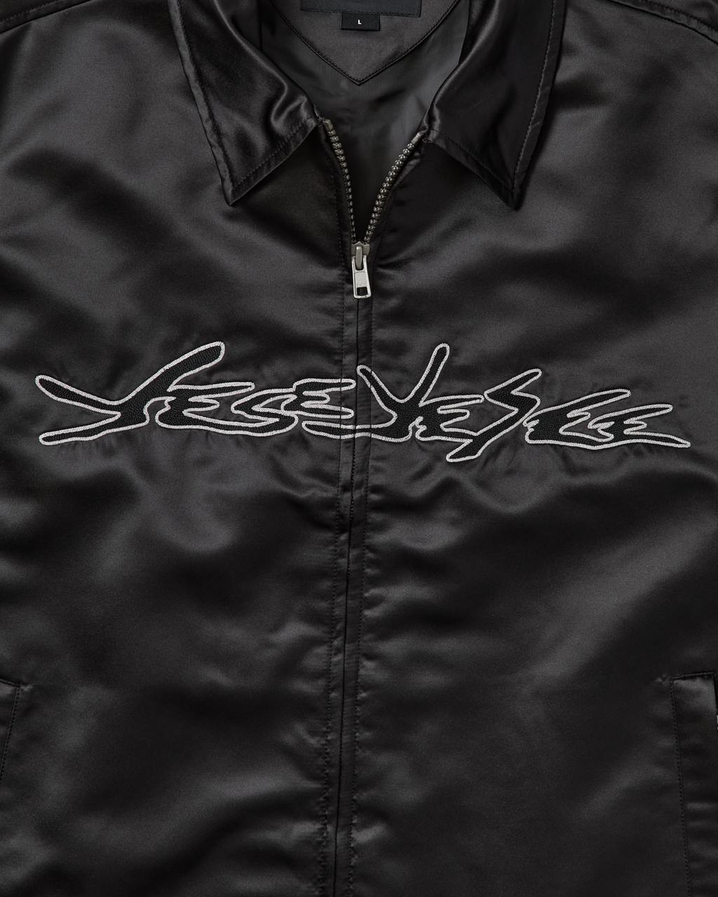 yeseyesee - Chain Stitch Logo Coach Jacket (Black) product image 4 | TRAB K-Fashion Australia