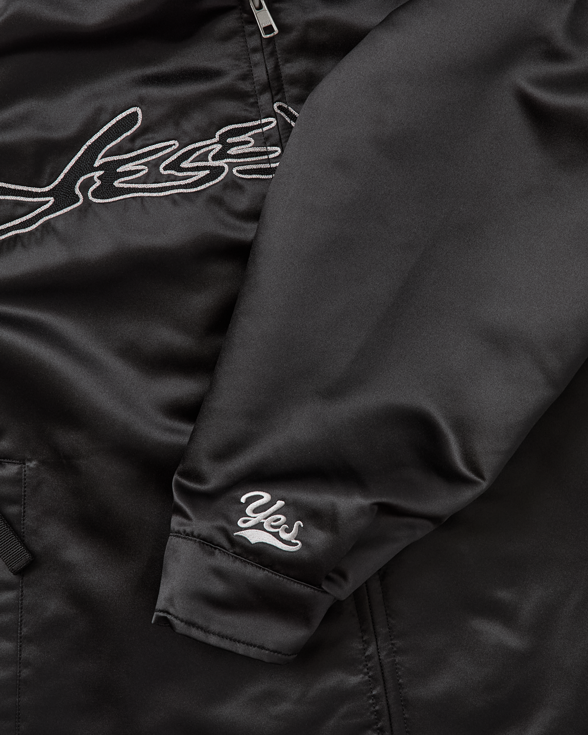 yeseyesee - Chain Stitch Logo Coach Jacket (Black) product image 7 | TRAB K-Fashion Australia