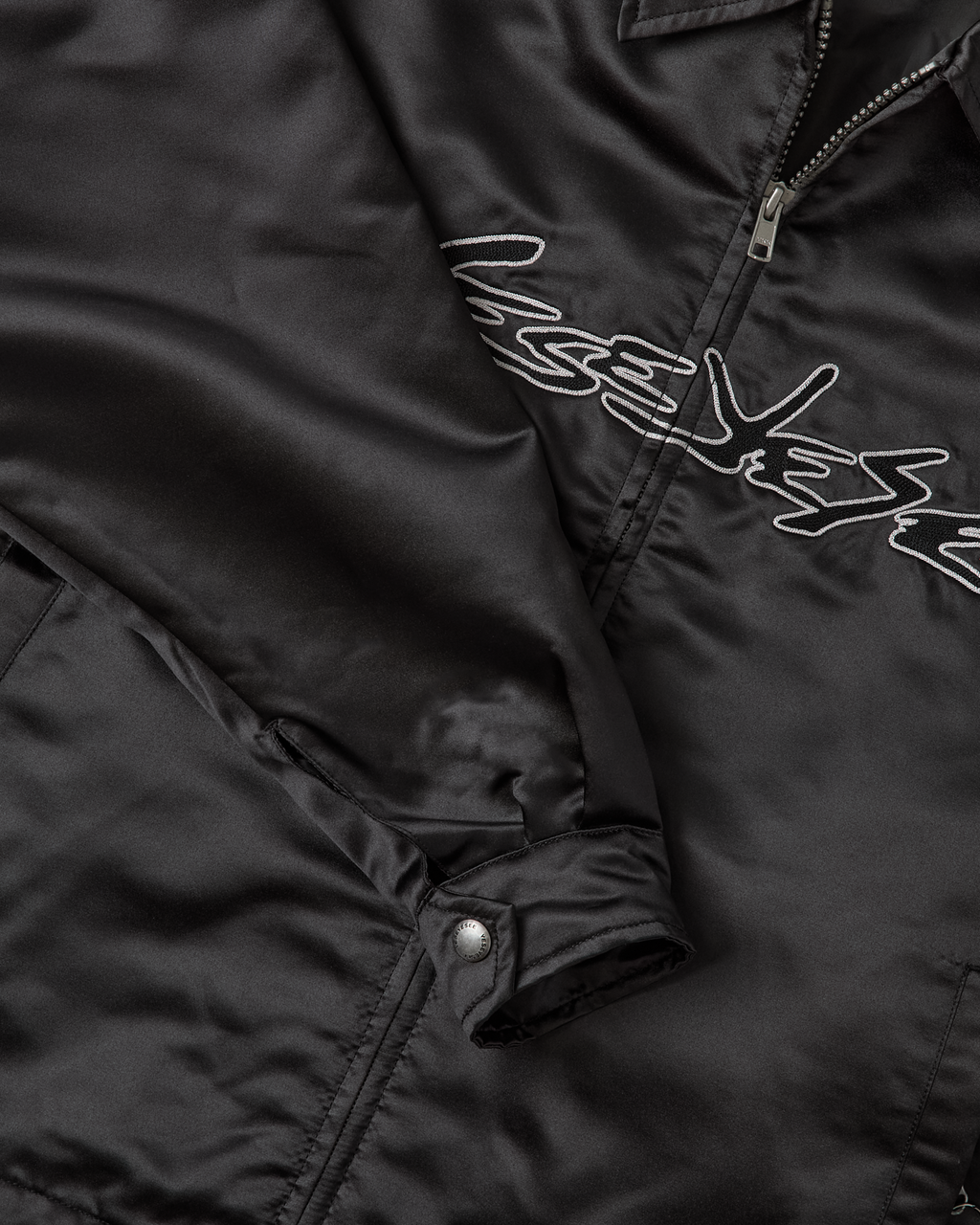 yeseyesee - Chain Stitch Logo Coach Jacket (Black) product image 8 | TRAB K-Fashion Australia