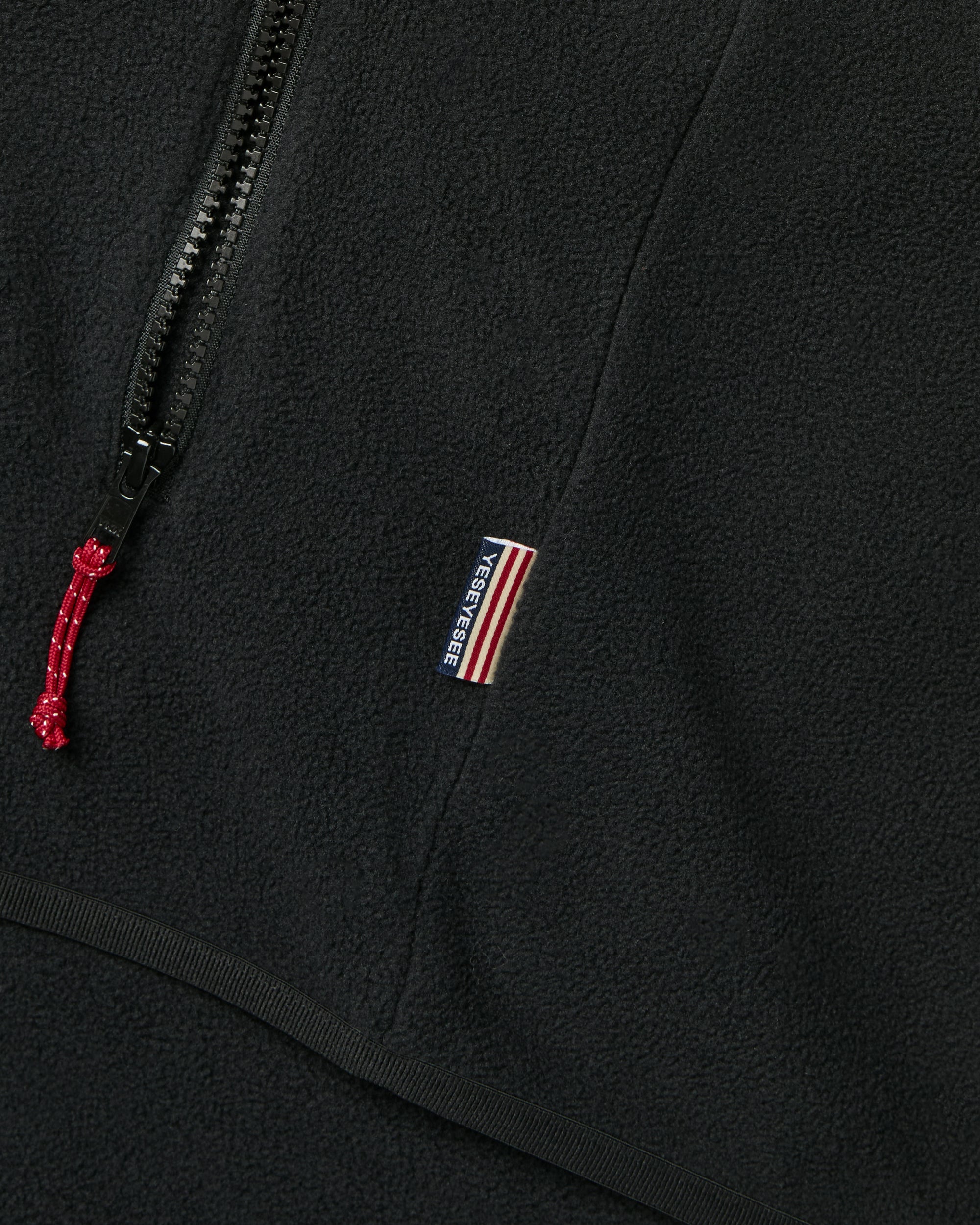 yeseyesee - Comfortable Light Fleece Vest (Black) product image 5 | TRAB K-Fashion Australia