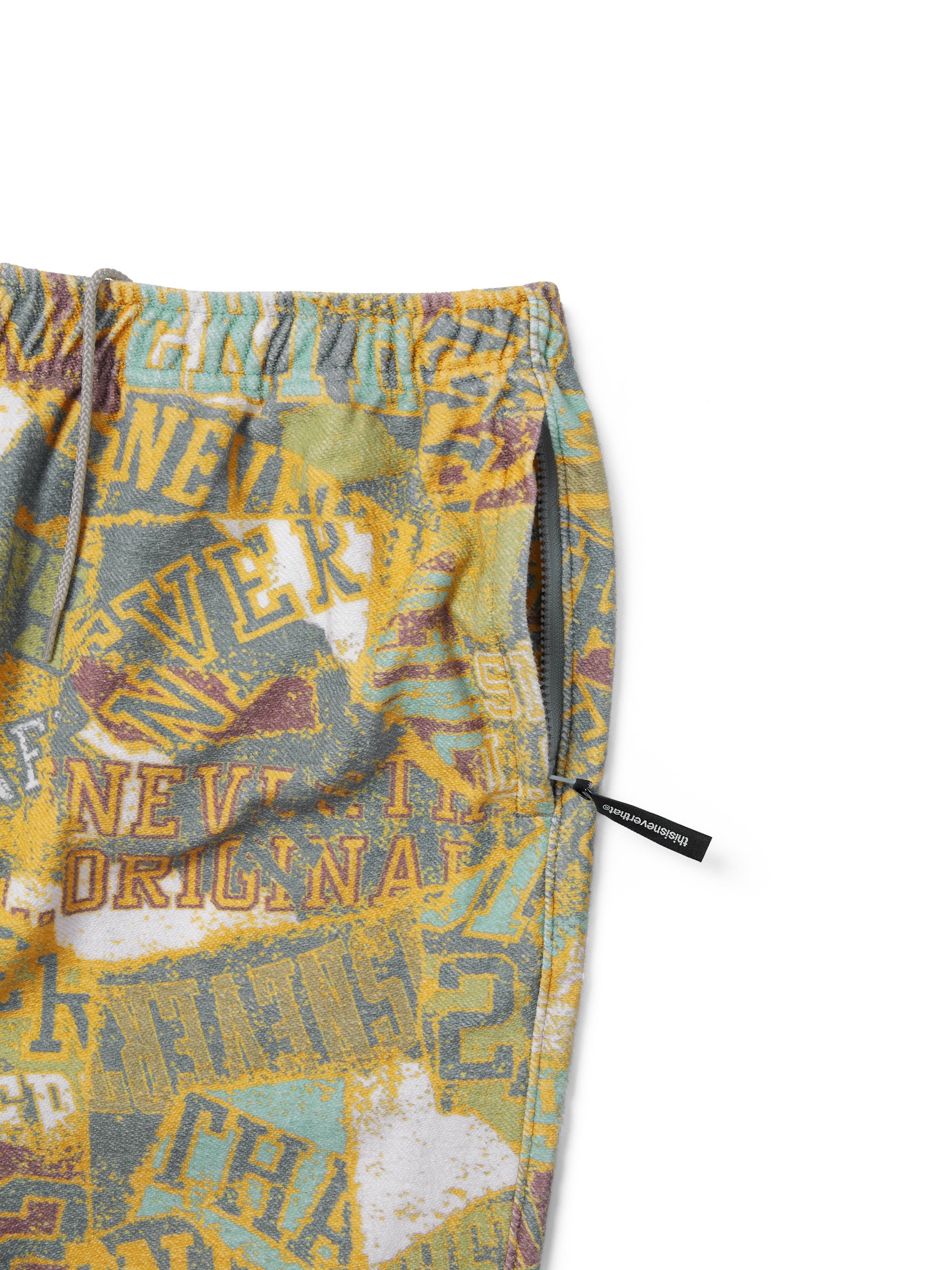 thisisneverthat - Crazy BIG Sweatpant (olive) product image 3 | TRAB K-Fashion Australia