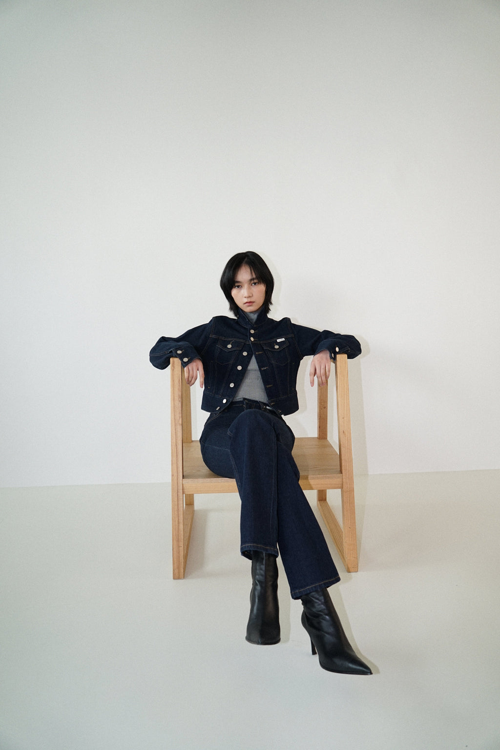 Kimhe Kim - Lesley Denim Cropped Jacket (Indigo Blue) product image 6 | TRAB K-Fashion Australia