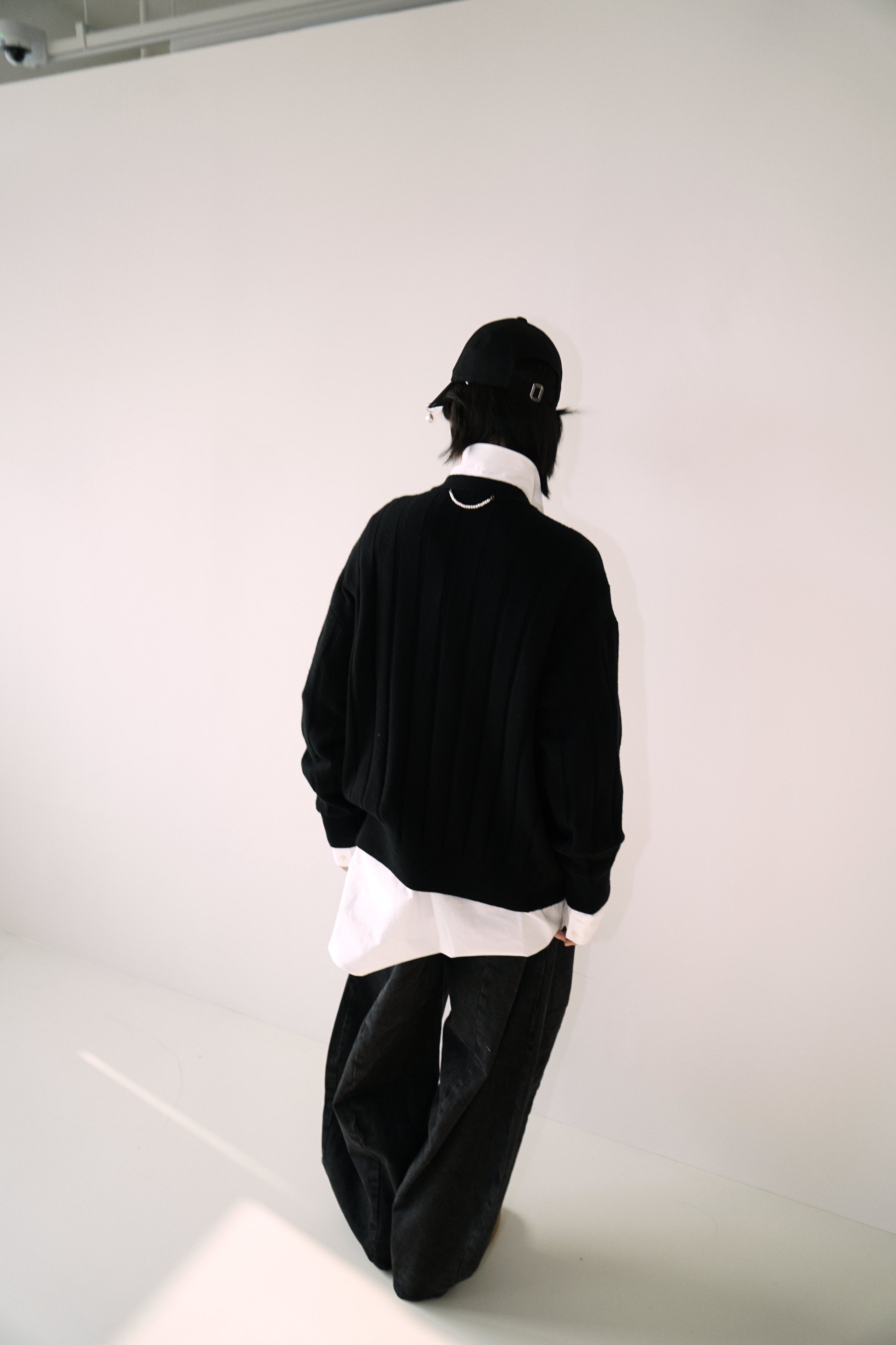 Kimhe Kim - Pearl Embellished V-Neck Cardigan (Black) product image 7 | TRAB K-Fashion Australia