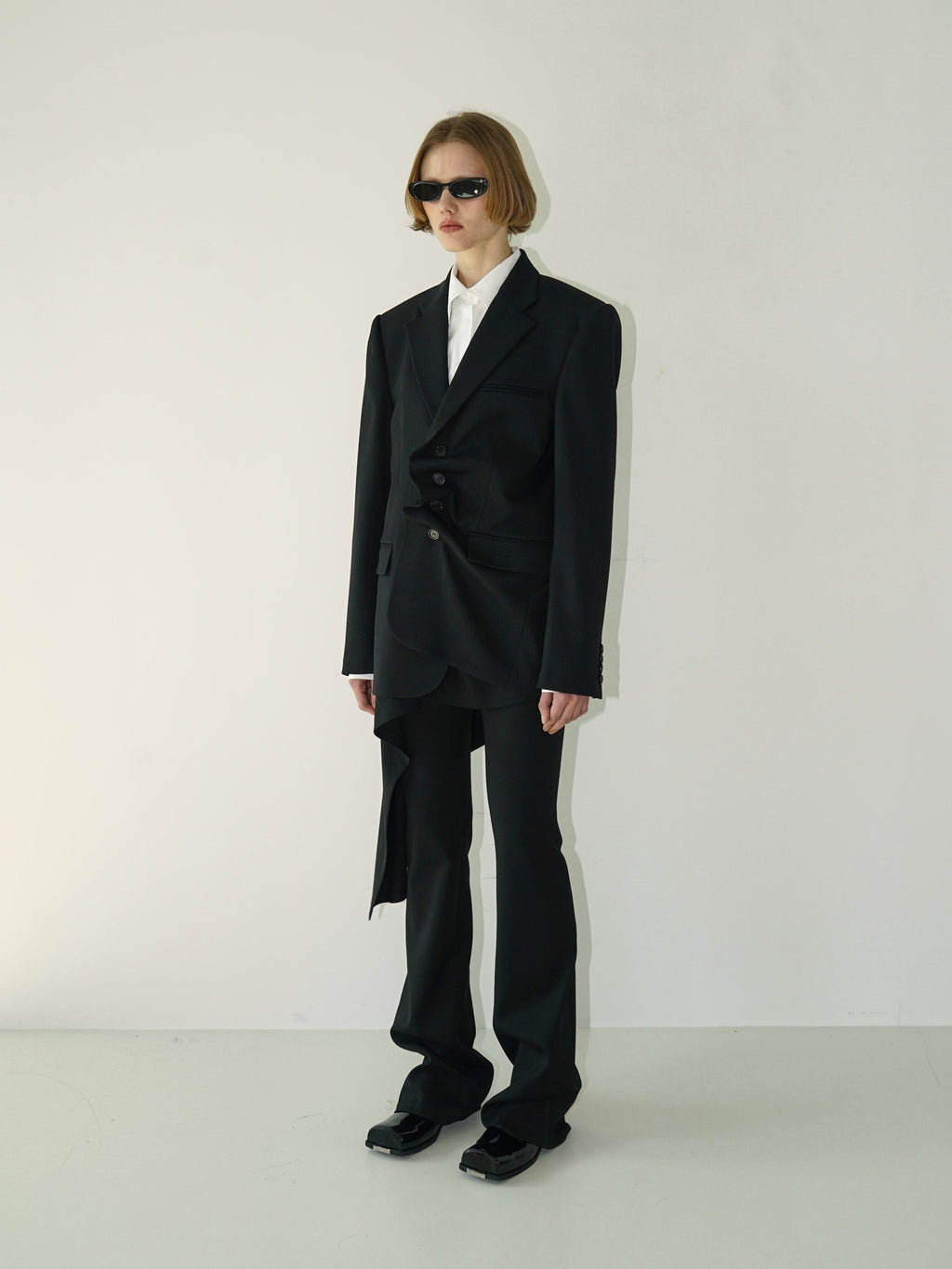 Kimhe Kim - Claude Jacket (Black) product image 2 | TRAB K-Fashion Australia