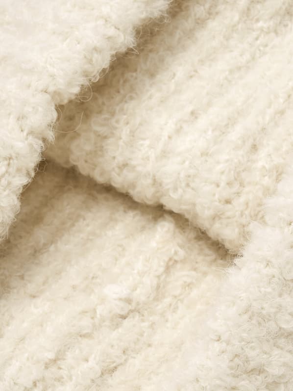 MLB Korea - Plush Meow Beanie New York Yankees (Cream) product image 7 | TRAB K-Fashion Australia