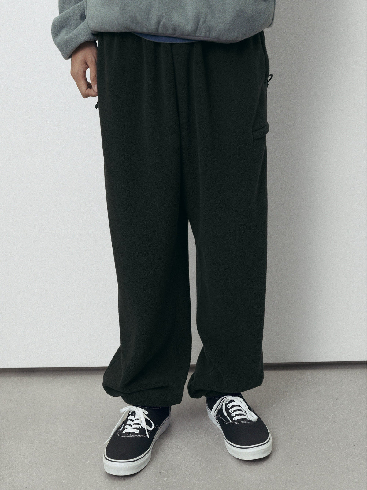 thisisneverthat - Fleece Pant (Black) product image 6 | TRAB K-Fashion Australia