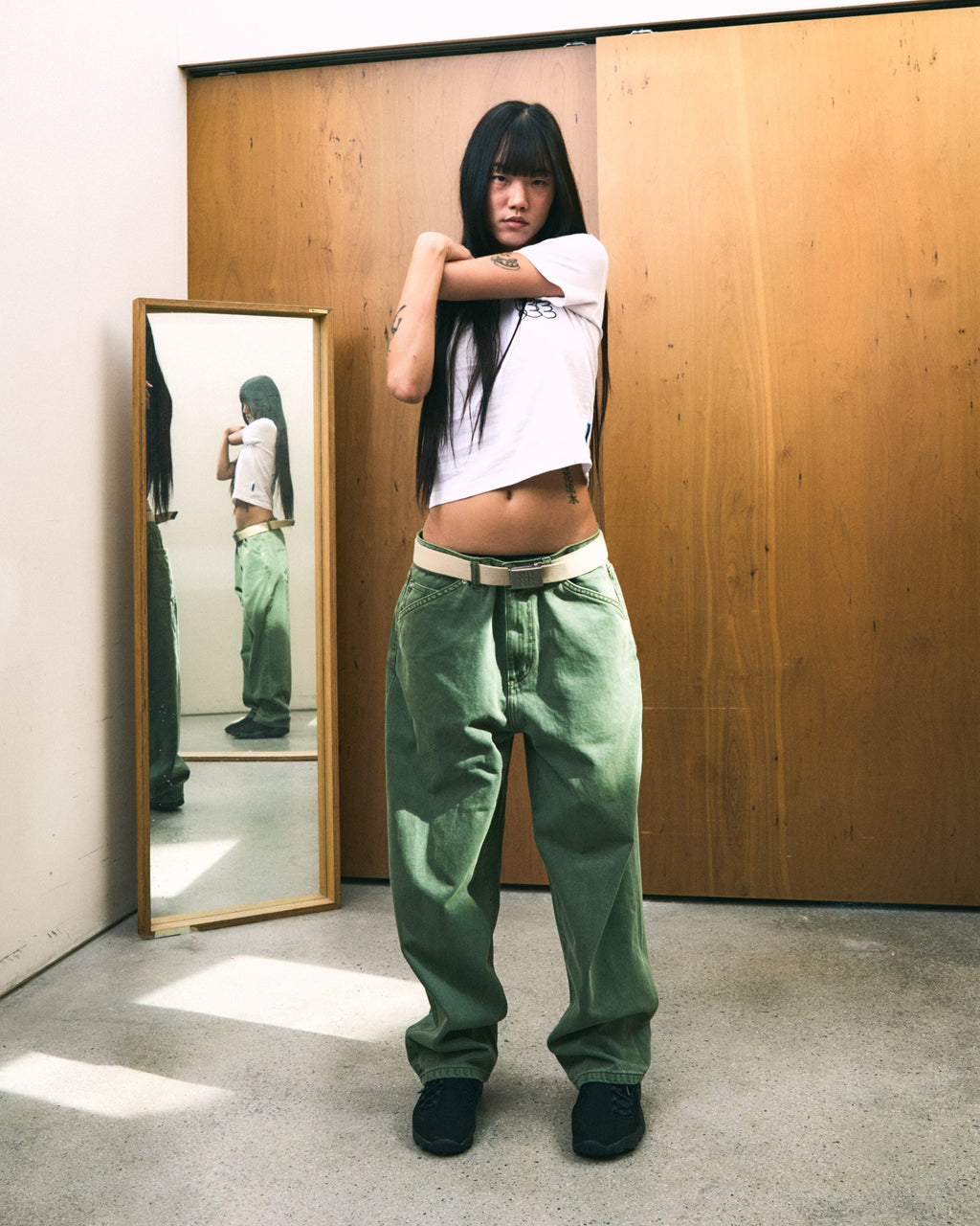 yeseyesee - Flower Rivet Denim Pants (Khaki Green) product image 6 | TRAB K-Fashion Australia