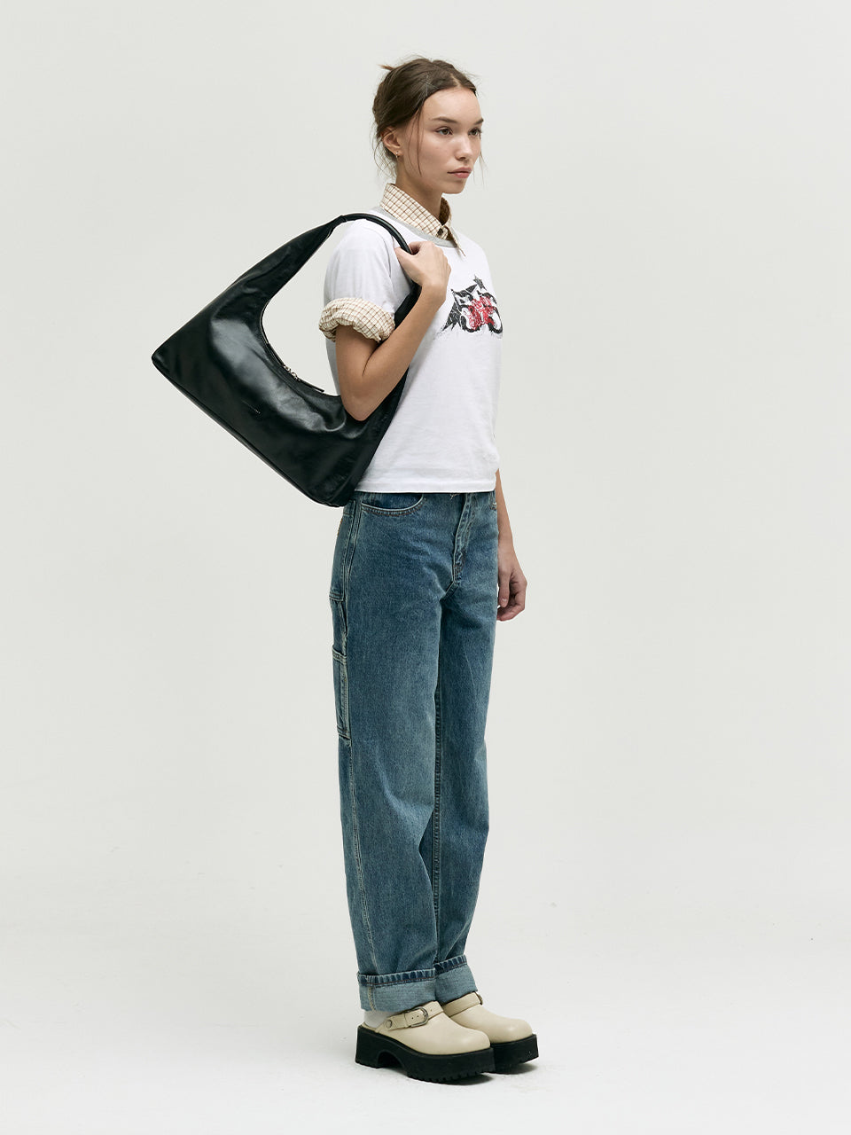 Marge Sherwood - Hobo Large (Black Glossy Plain) product image 4 | TRAB K-Fashion Australia