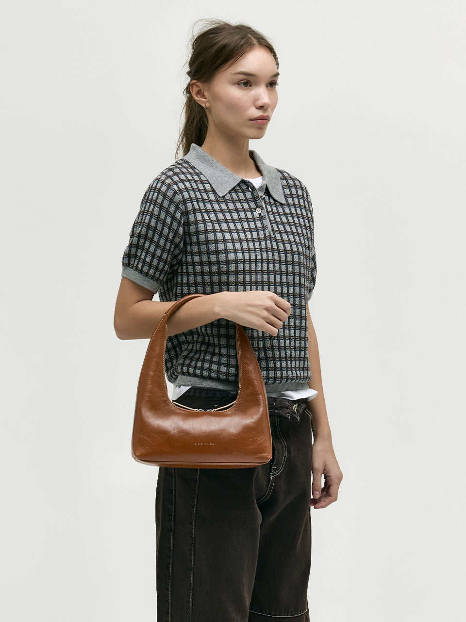 Marge Sherwood - Hobo Shoulder (Brown Crinkle) product image 2 | TRAB K-Fashion Australia
