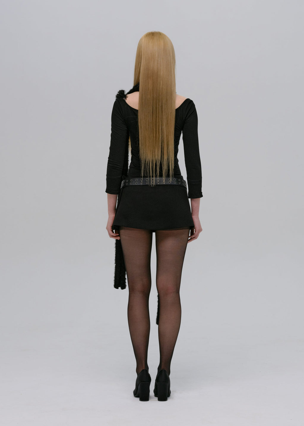 Hyein Seo - Alpaca Muffler (Black) product image 4 | TRAB K-Fashion Australia