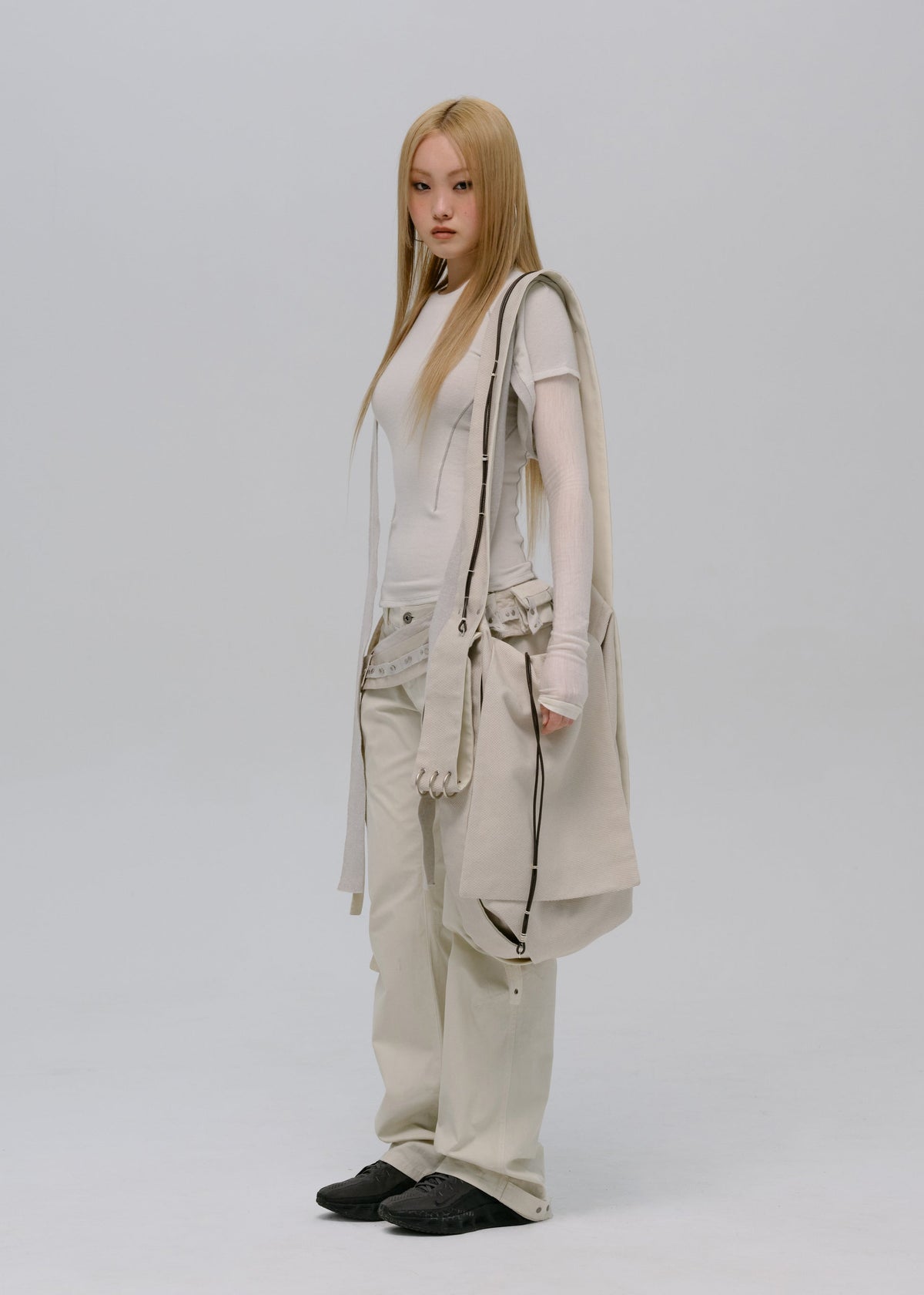 Hyein Seo - Low-Rise Pants (Ivory) product image 4 | TRAB K-Fashion Australia