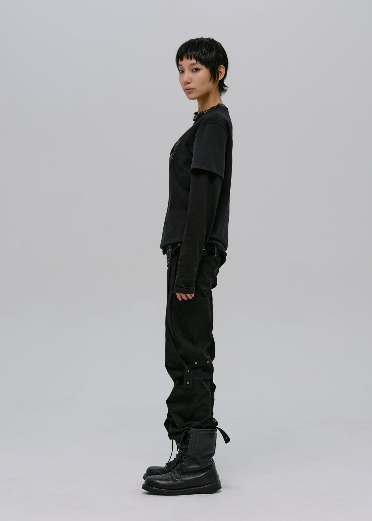 Hyein Seo - Low-Rise Pants (Black) product image 2 | TRAB K-Fashion Australia