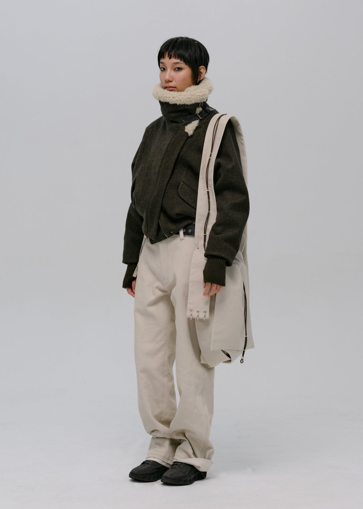 Hyein Seo - Messenger Bag (Ivory) product image 3 | TRAB K-Fashion Australia
