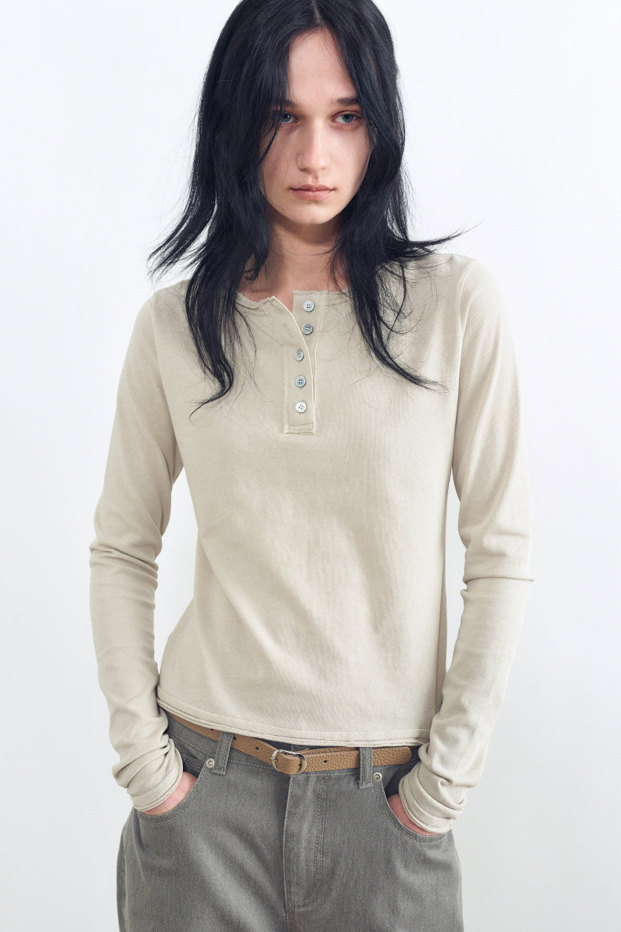 Insilence - Skinny Stud Leather Belt (Beige) product image 3 | TRAB K-Fashion Australia